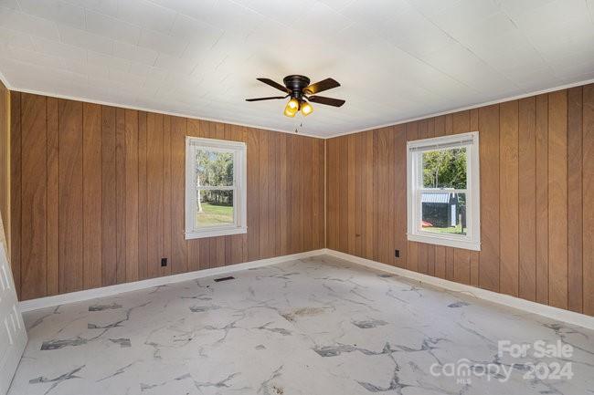 127 E Branch Avenue Property Photo 18