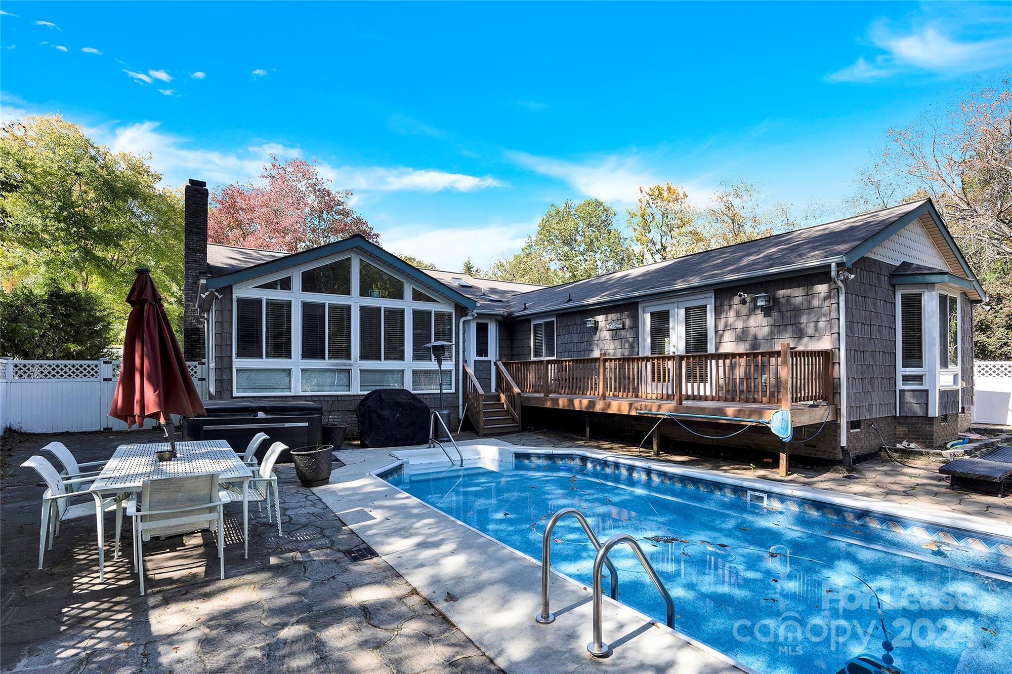 7314 Brigmore Drive Property Photo 11