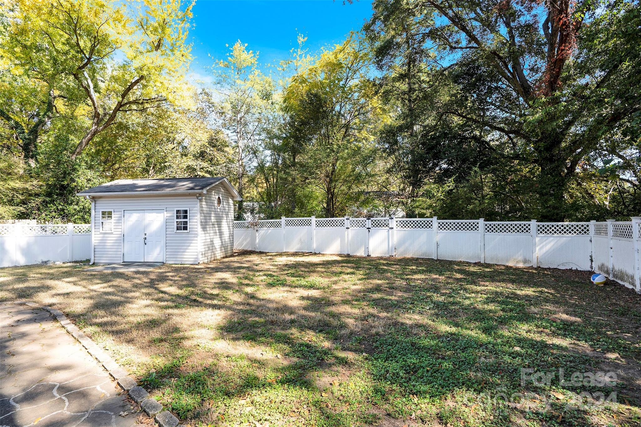 7314 Brigmore Drive Property Photo 13