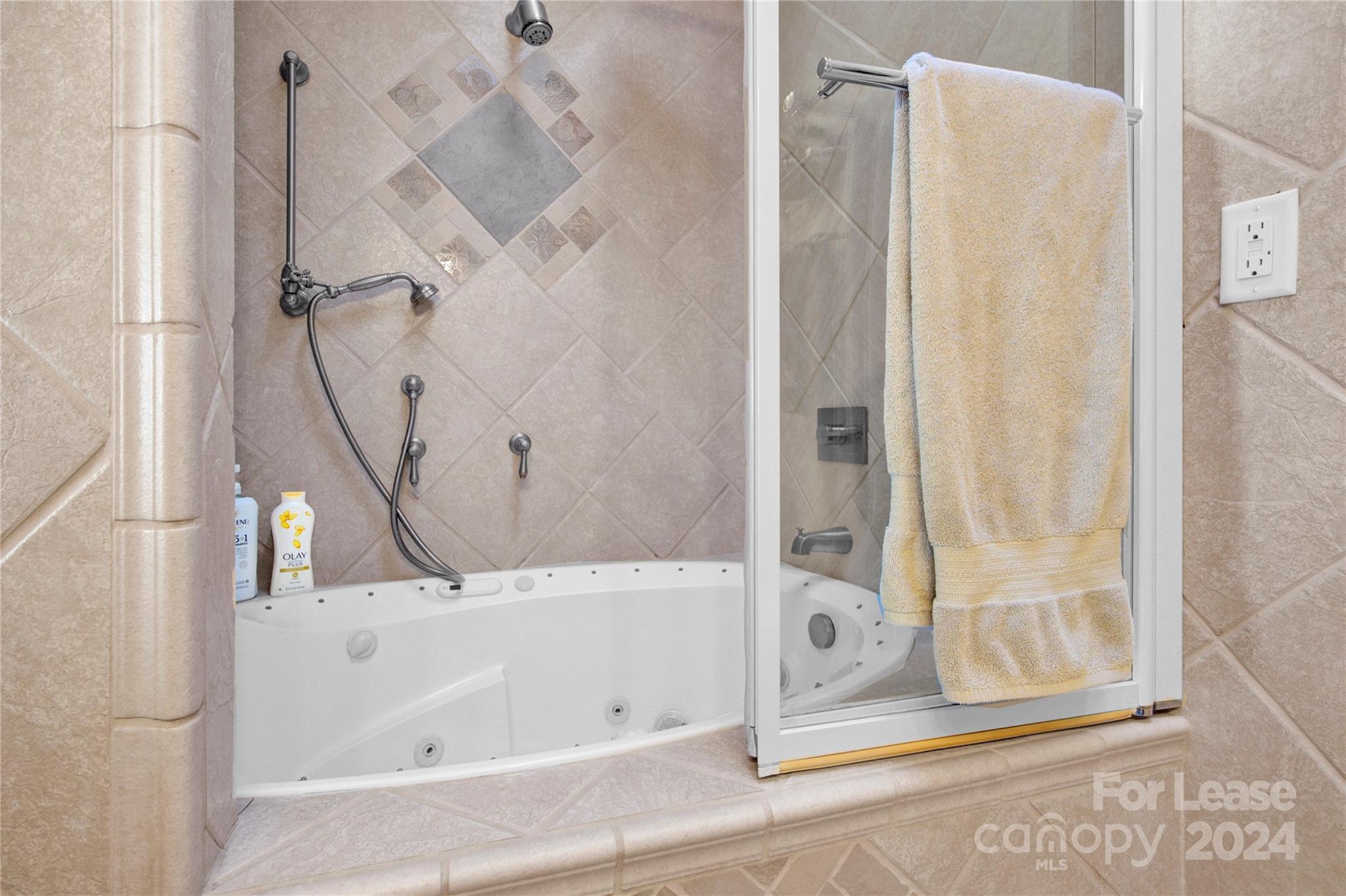 7314 Brigmore Drive Property Photo 16
