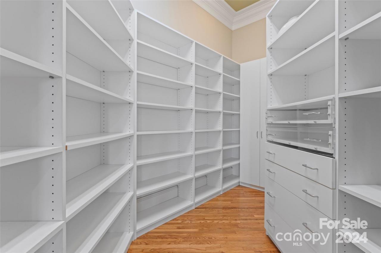 590 Tuckertown Road Property Photo 15