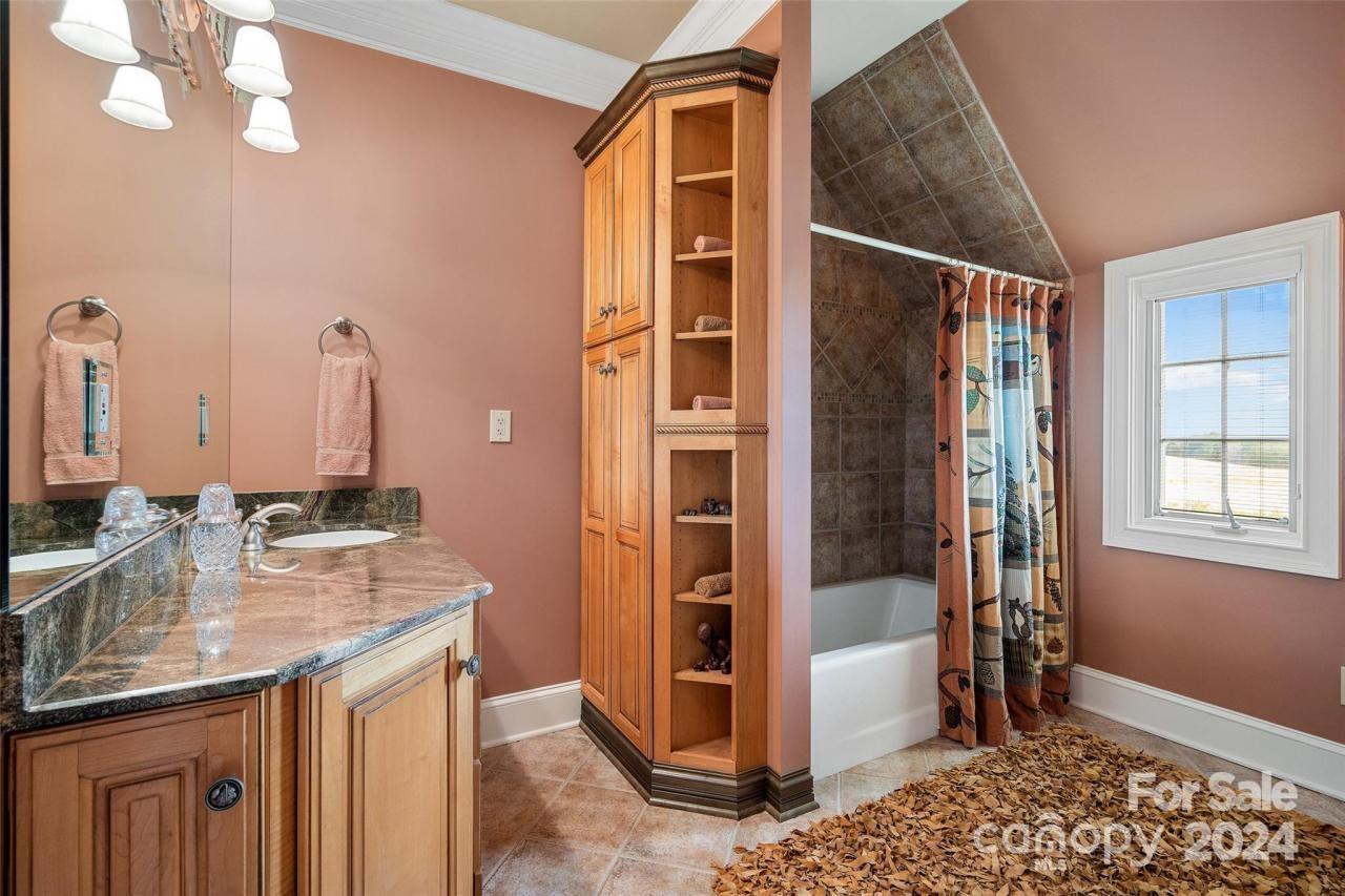 590 Tuckertown Road Property Photo 22
