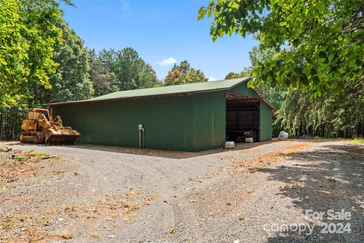 590 Tuckertown Road Property Photo 44