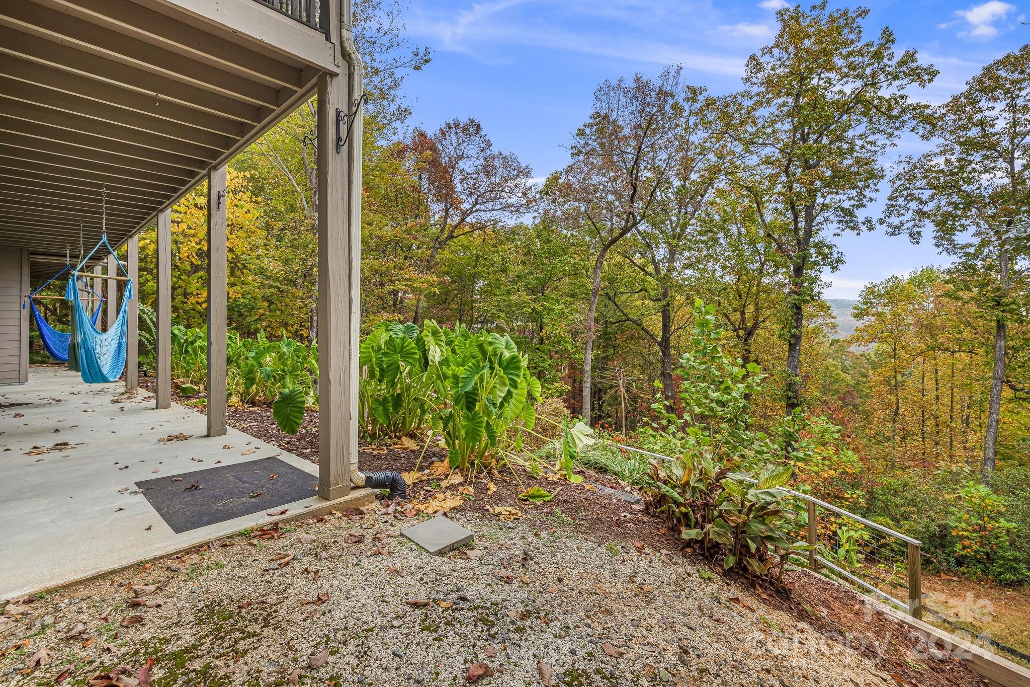 273 Blue Bird Road Property Photo 9