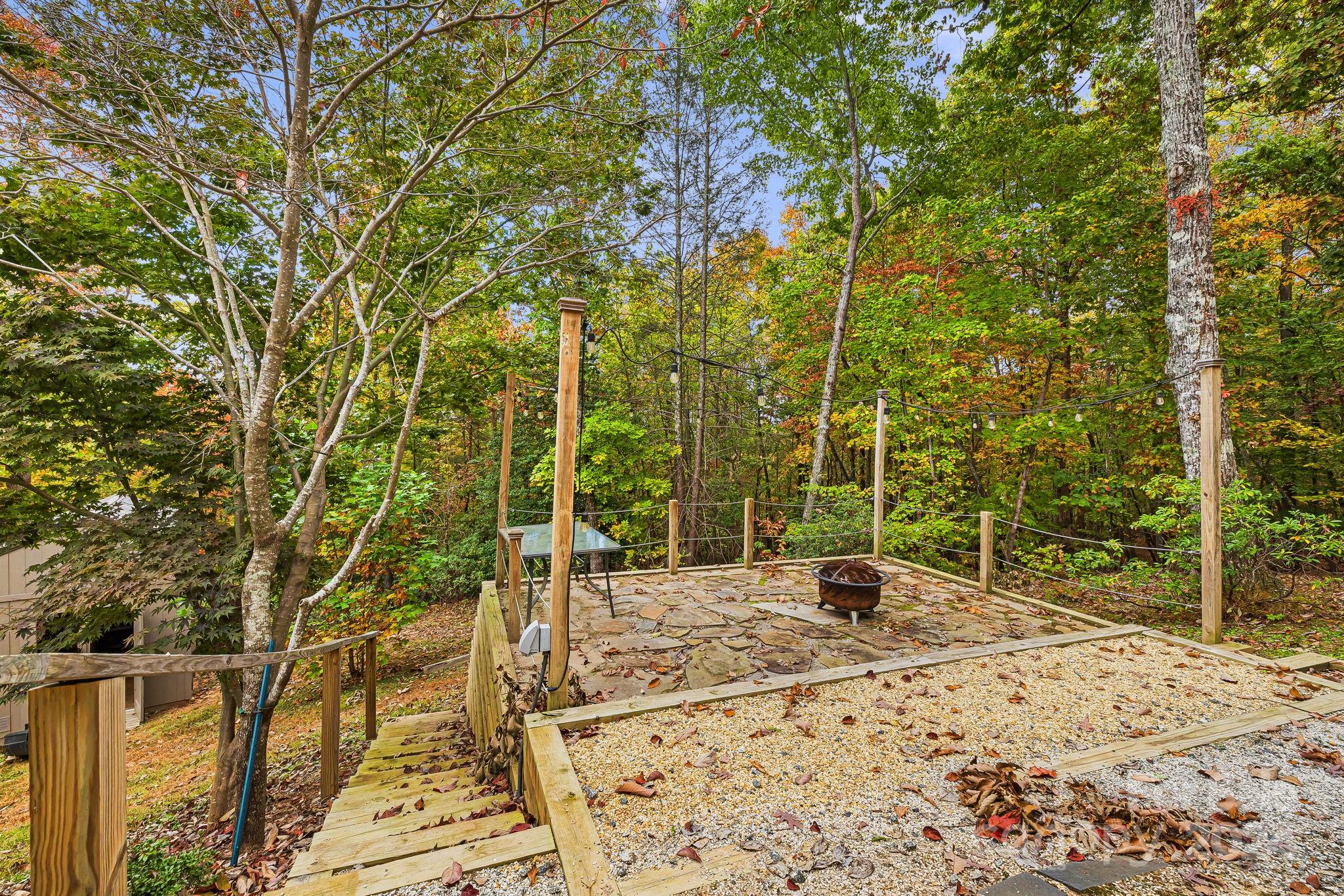 273 Blue Bird Road Property Photo 10