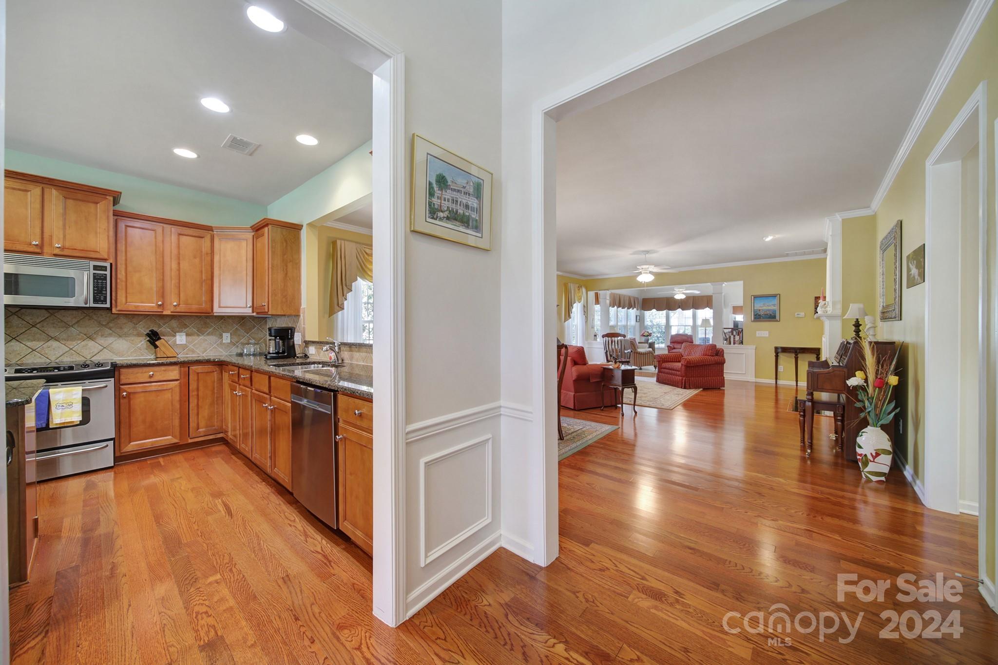 26508 Sandpiper Court Property Photo 2
