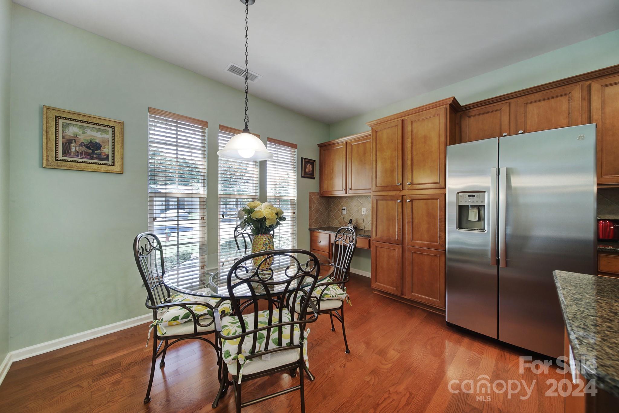 26508 Sandpiper Court Property Photo 6