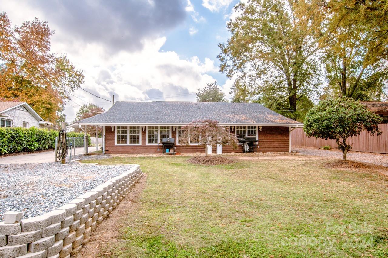 834 Brookwood Drive Property Photo 35