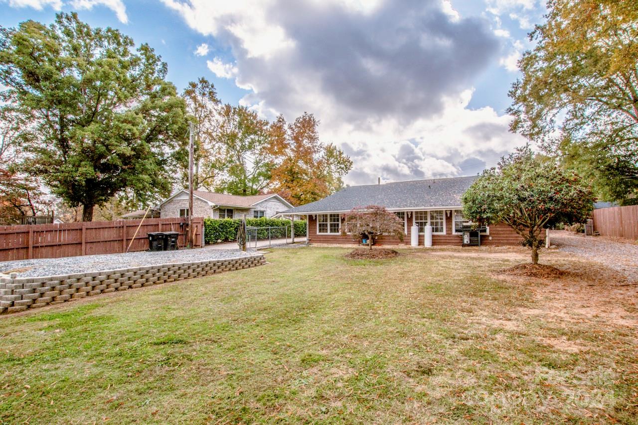 834 Brookwood Drive Property Photo 36