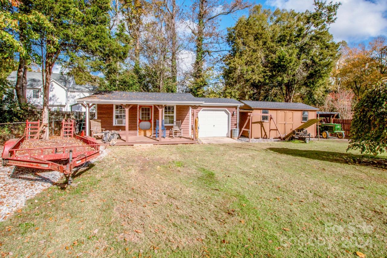 834 Brookwood Drive Property Photo 39