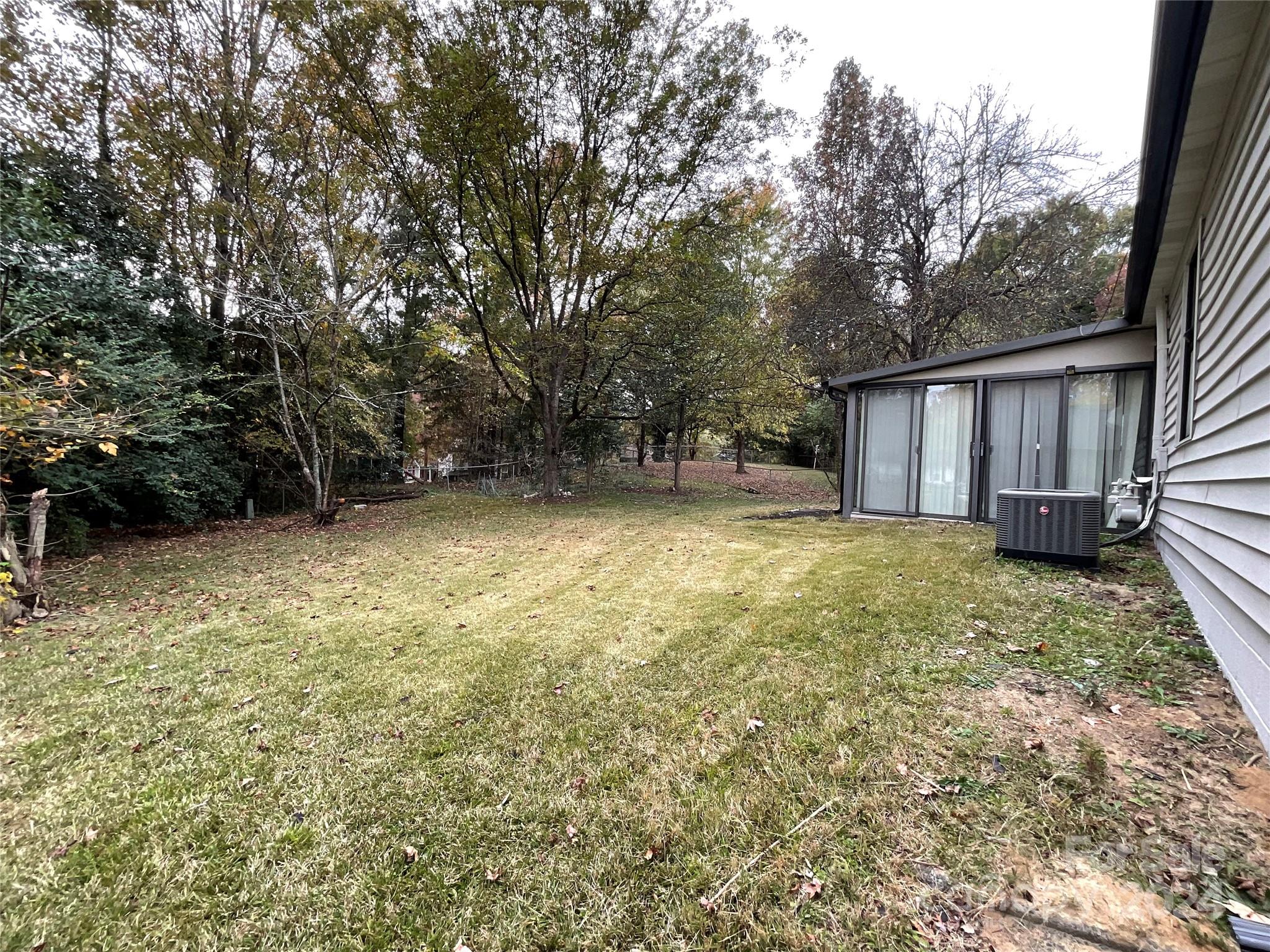 6848 N Ridge Court Property Photo 13