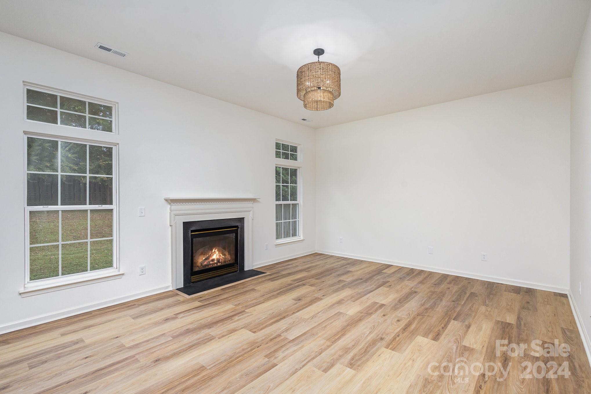 13320 Salvo Drive Property Photo 3