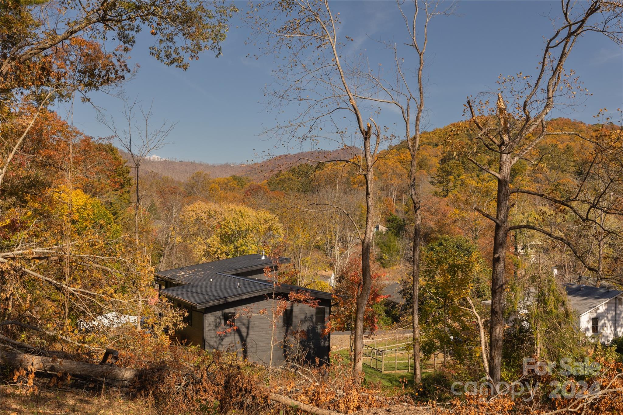 13 Bassett Road Property Photo 7
