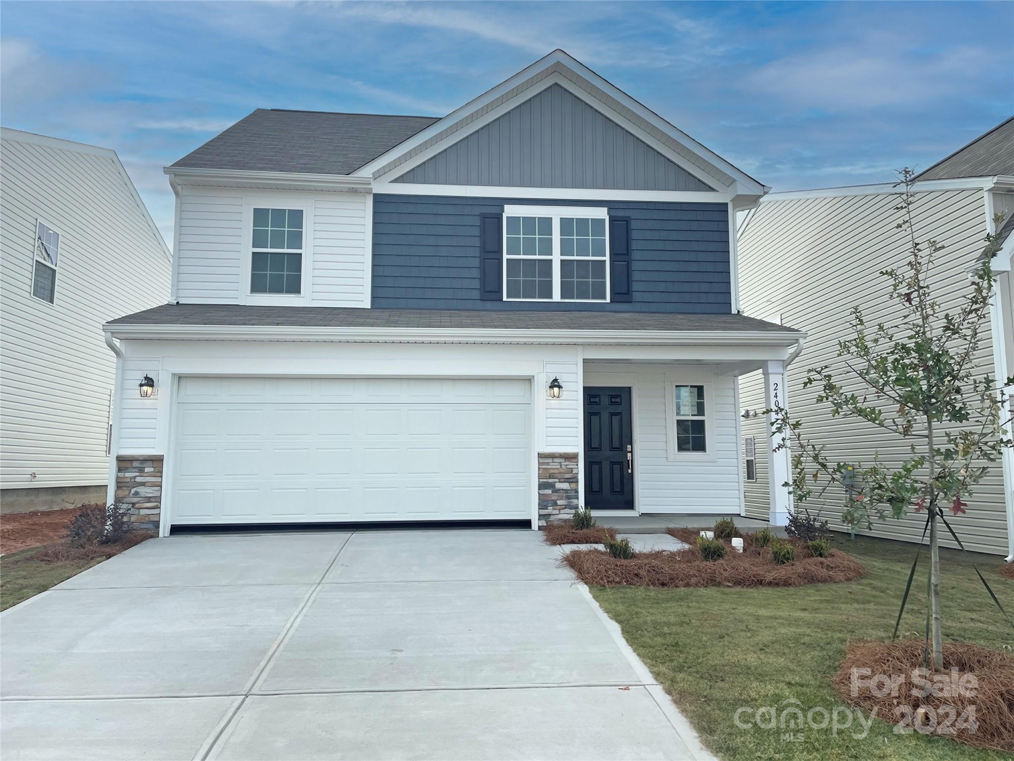 2404 Trollinger Drive Property Photo 1