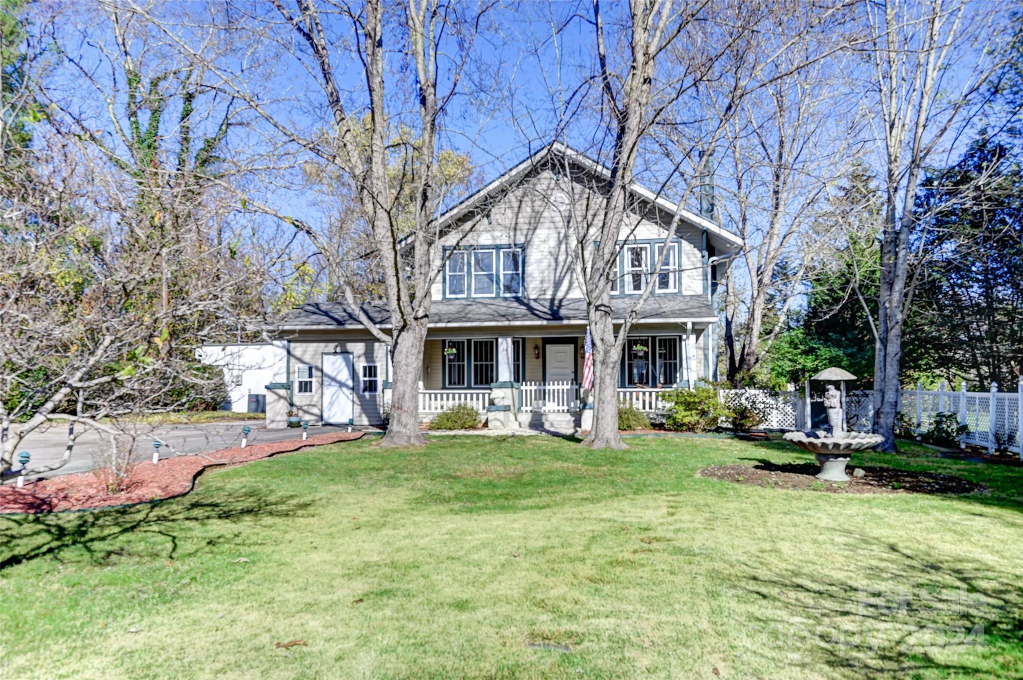 66 And 68 Lamplighter Lane Property Photo 2