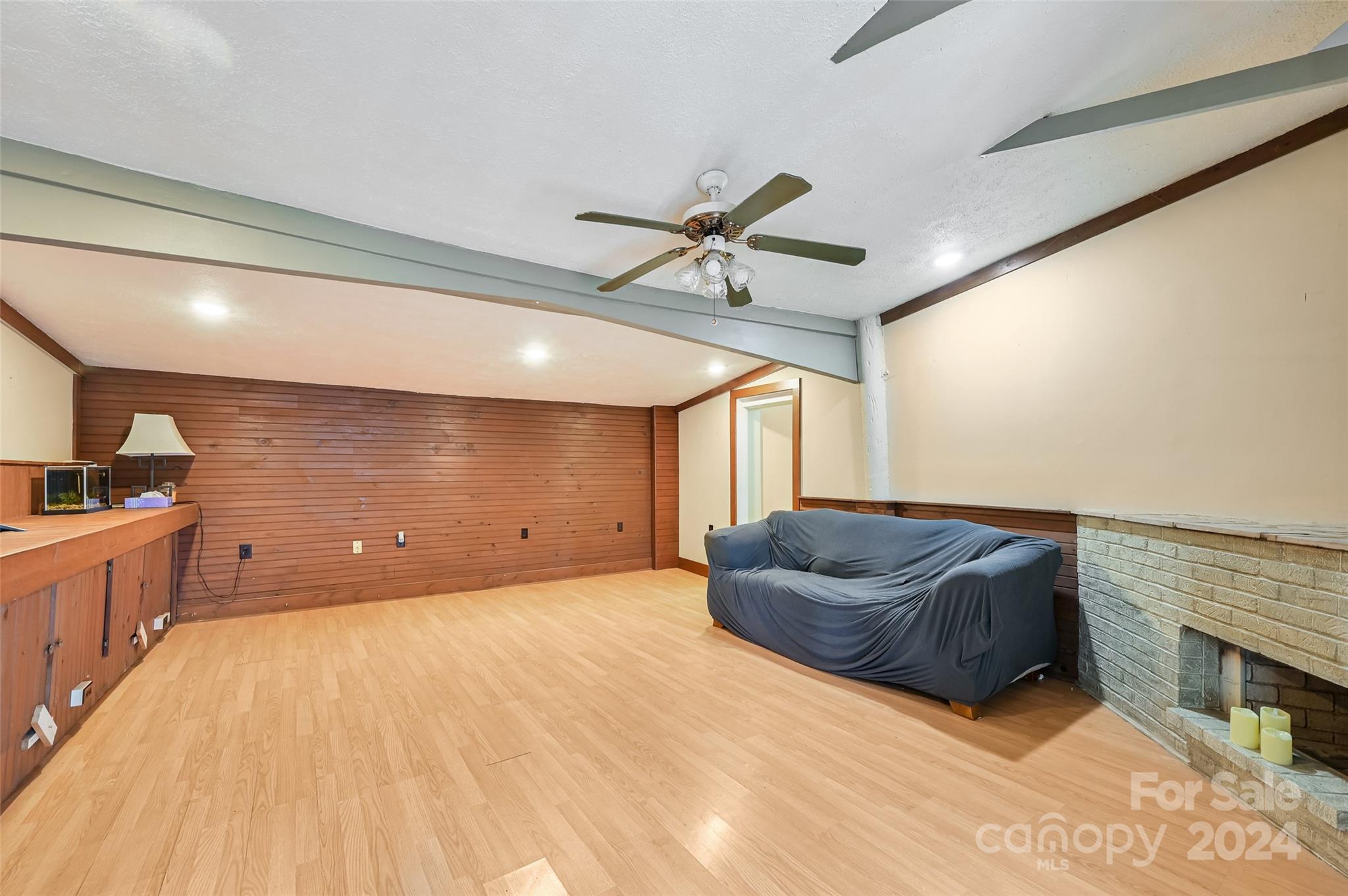 66 And 68 Lamplighter Lane Property Photo 33