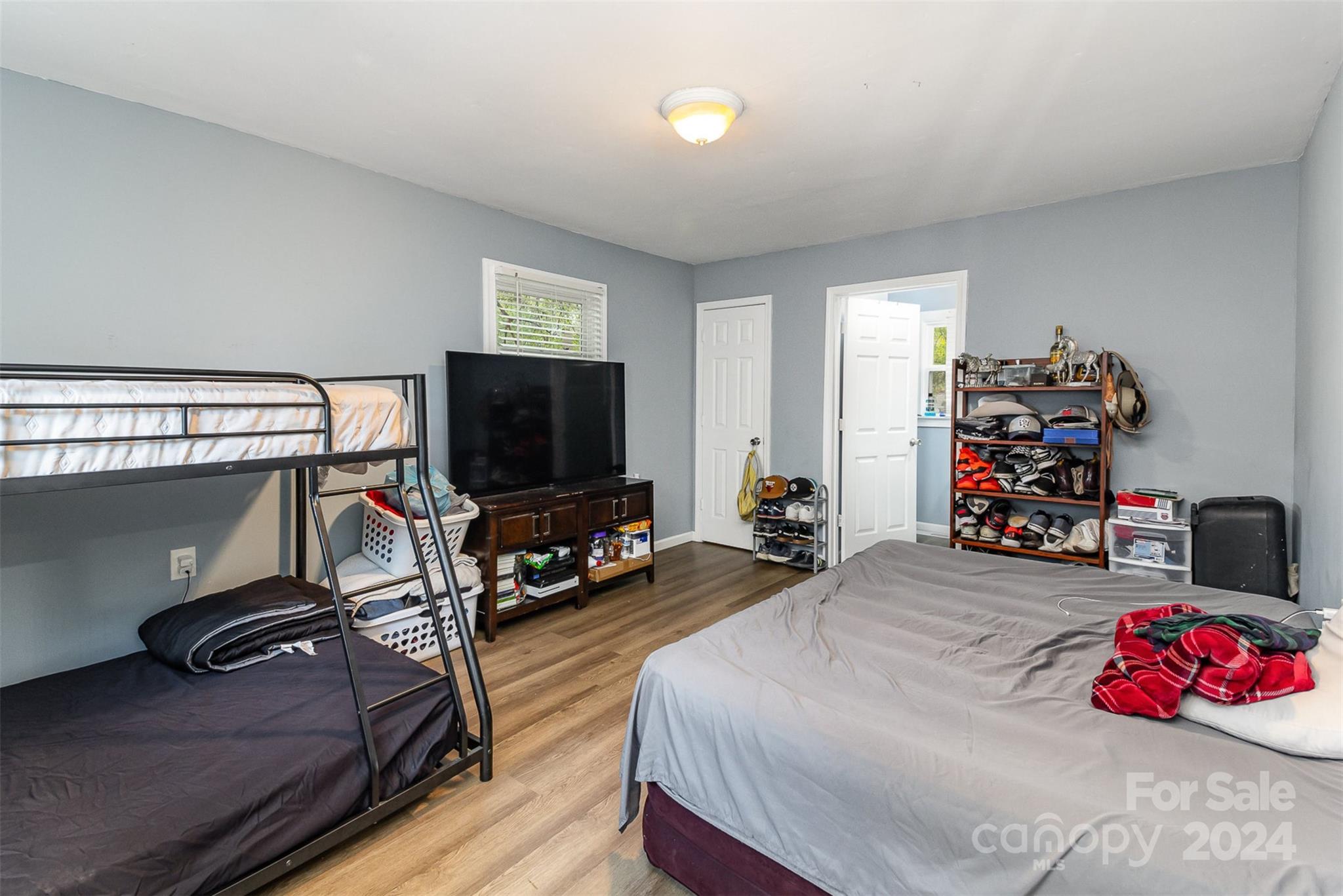 6908 Oakland Avenue Property Photo 16