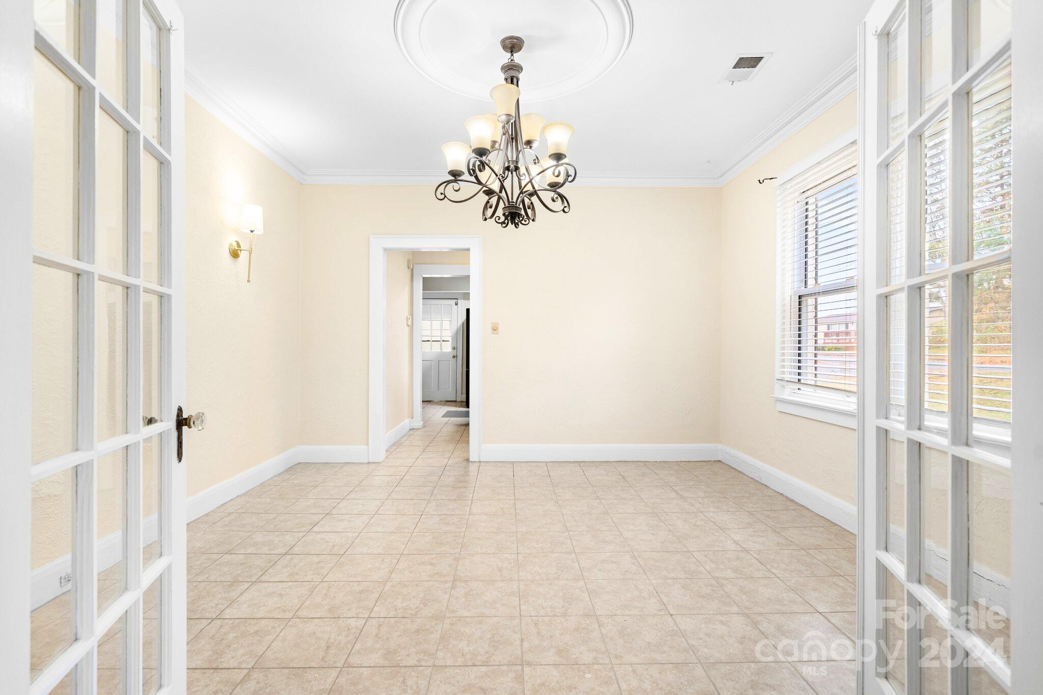 3635 Tryon Courthouse Road Property Photo 5