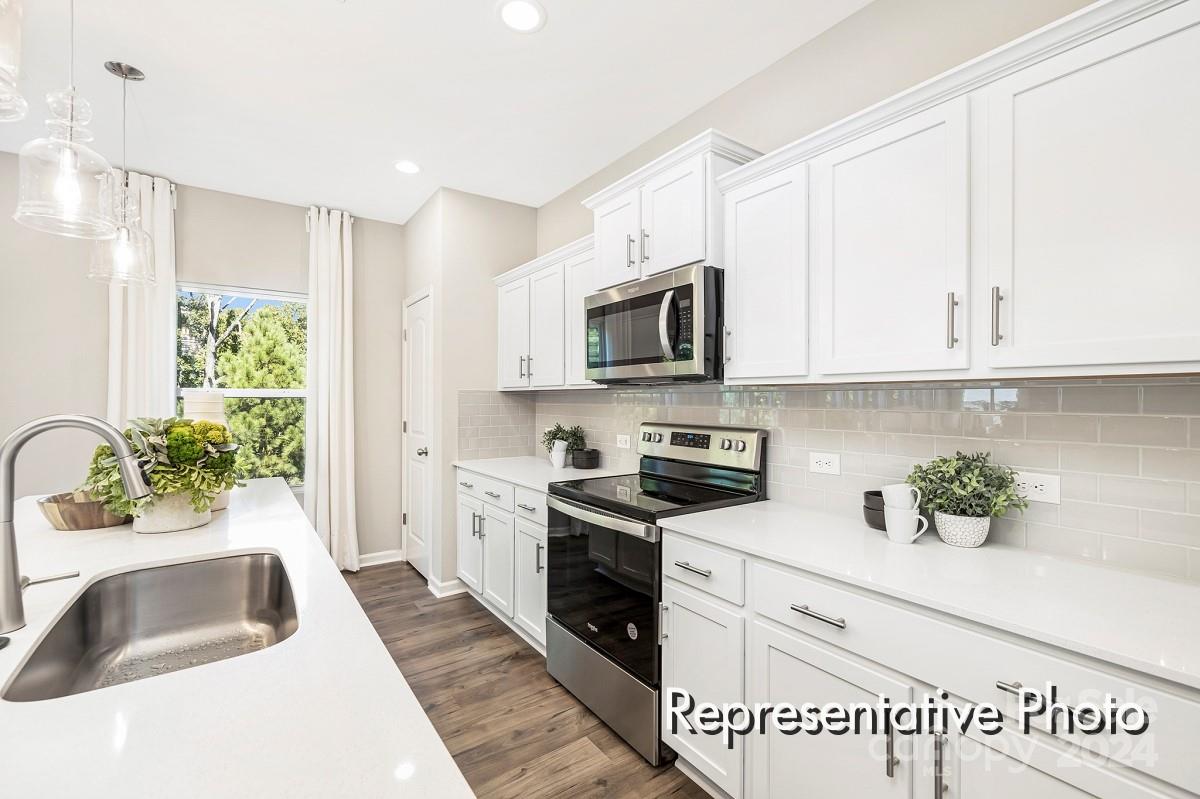 131 Shay Crossing Road 42p Property Photo 4