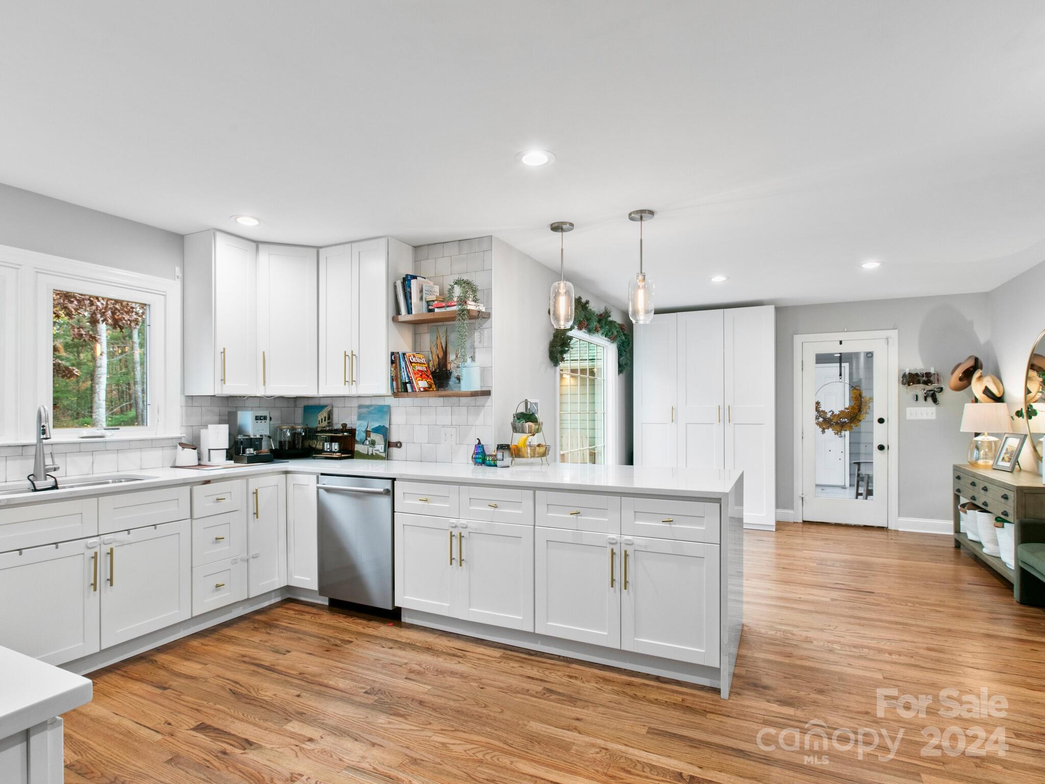 3 White Rock Court Property Photo 17