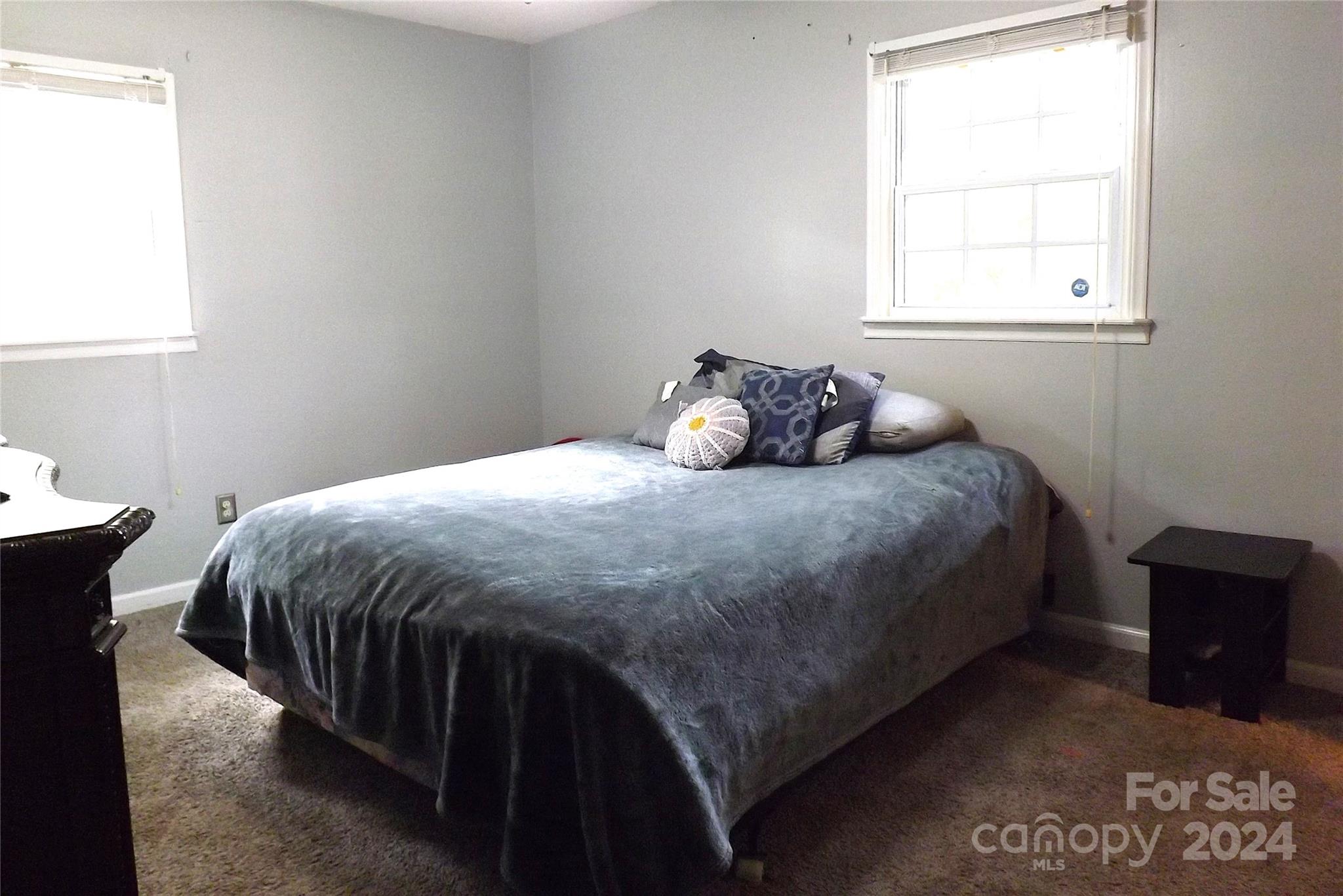 1572 W Lakewood Drive 19 Property Photo 10