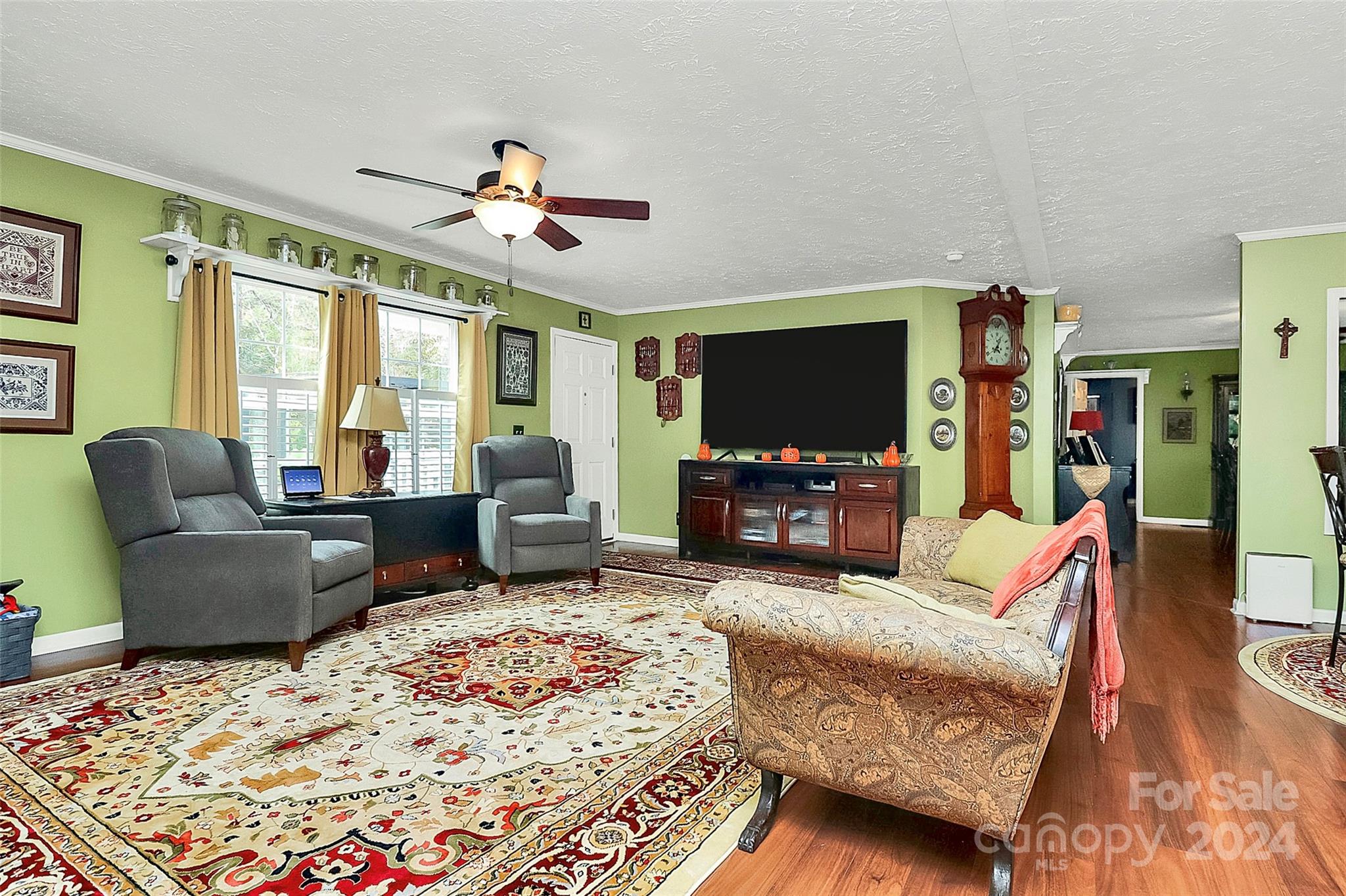2164 Mission Road Property Photo 34