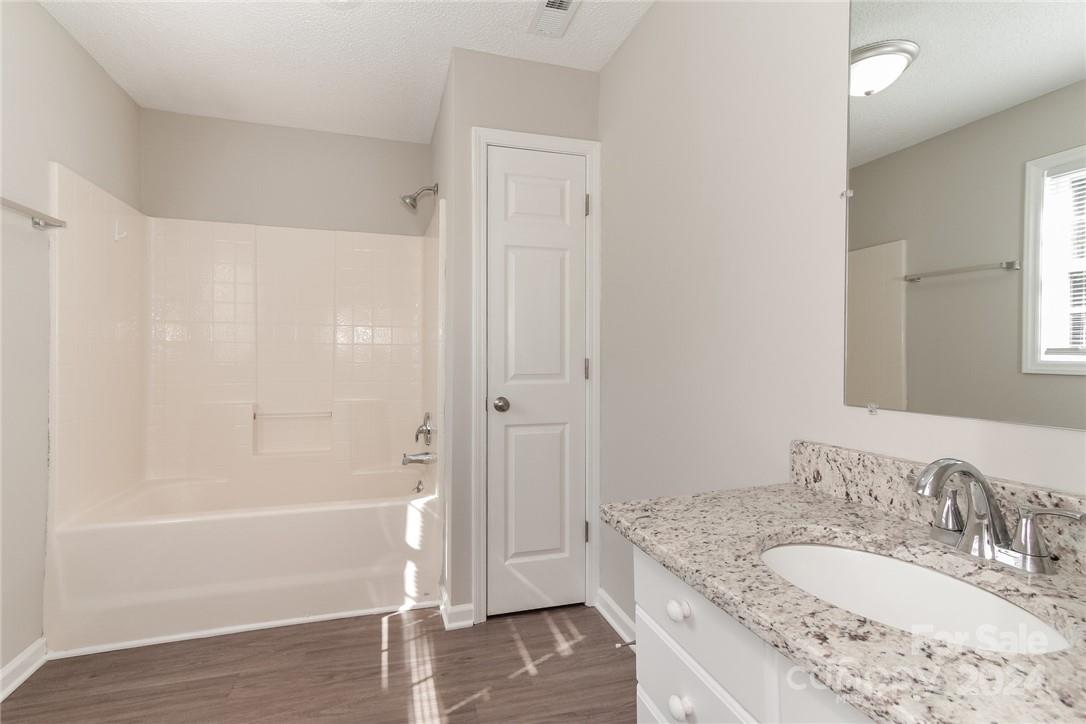 714 Knots Landing Property Photo 8