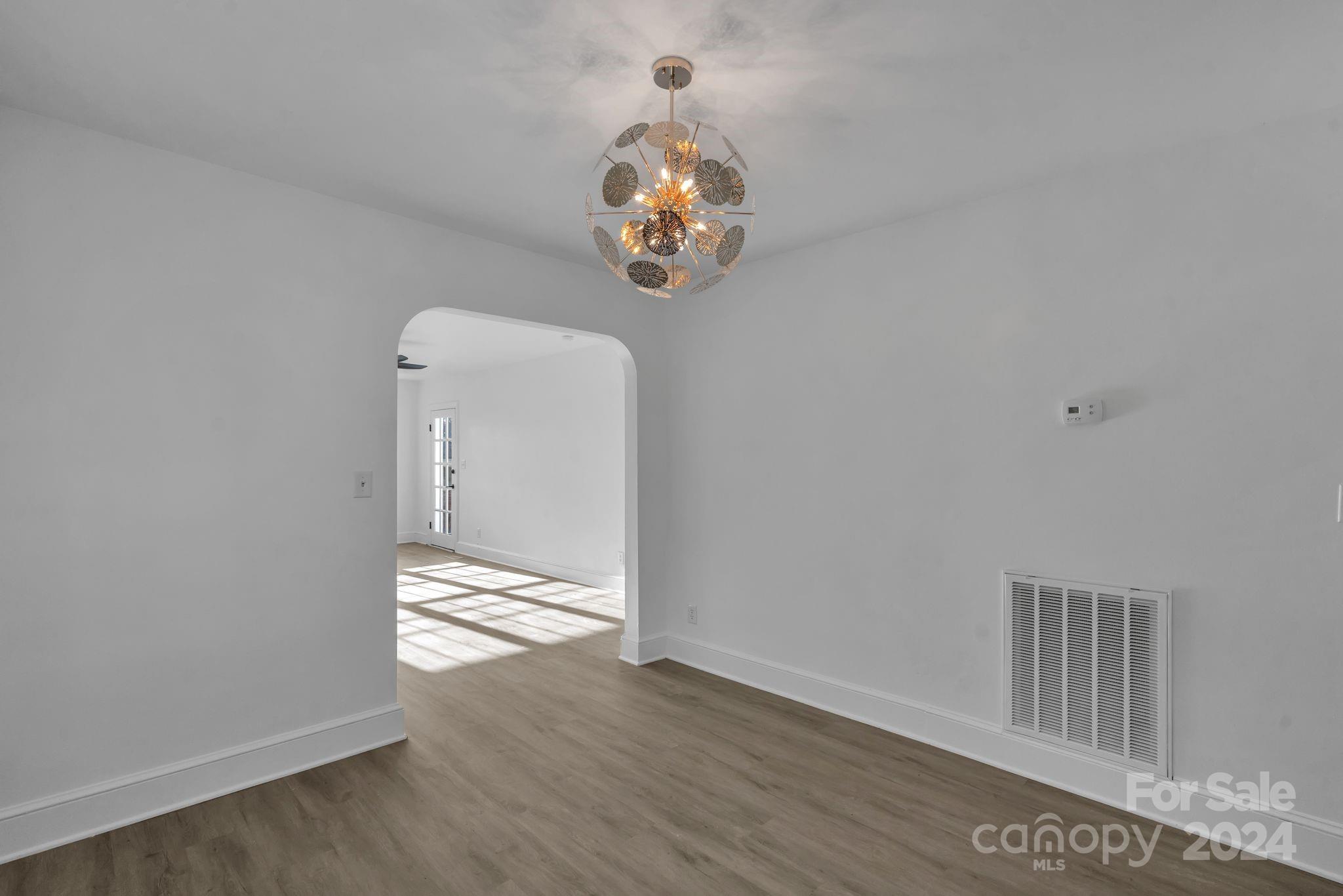 4315 Gibbon Road Property Photo 7