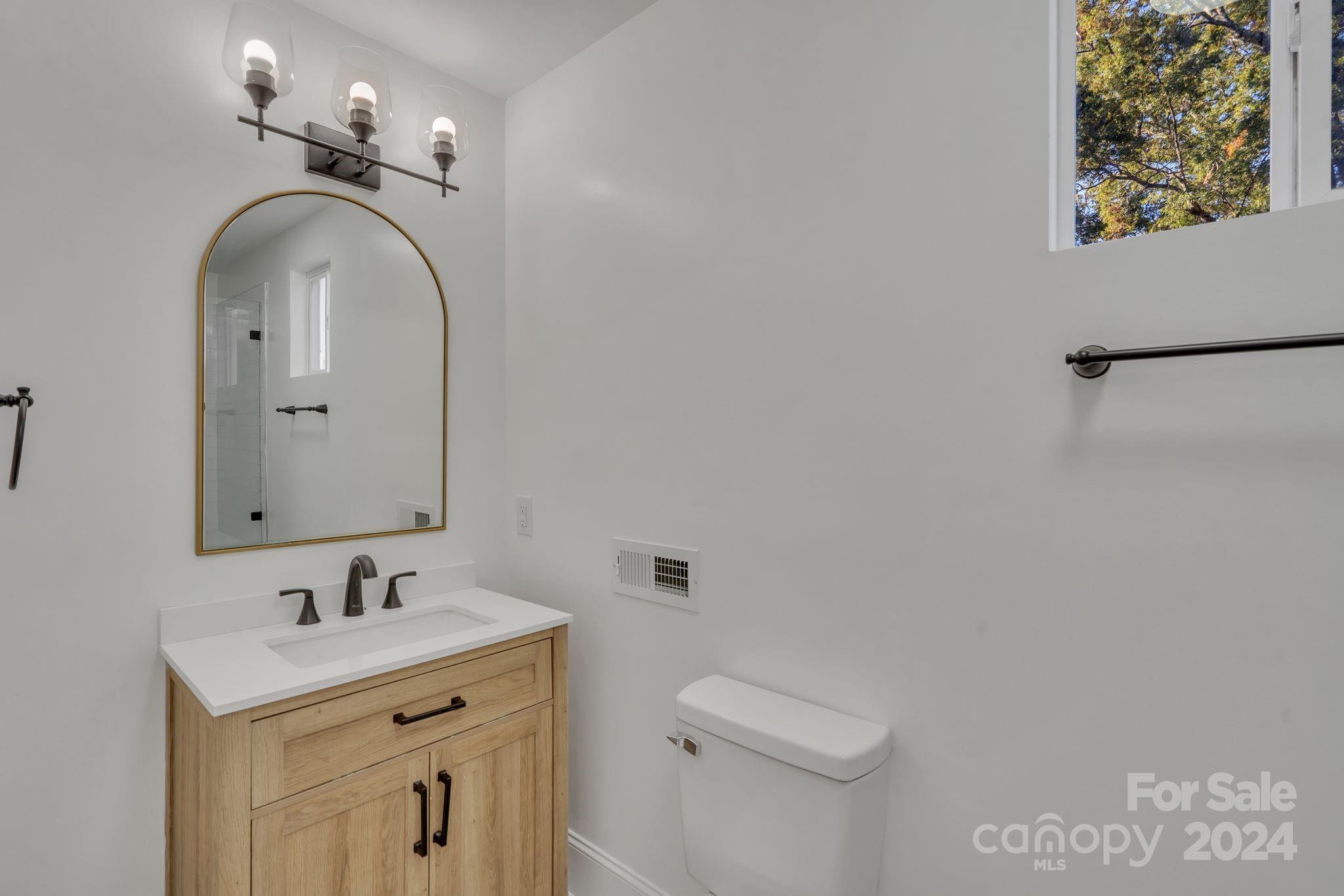 4315 Gibbon Road Property Photo 18