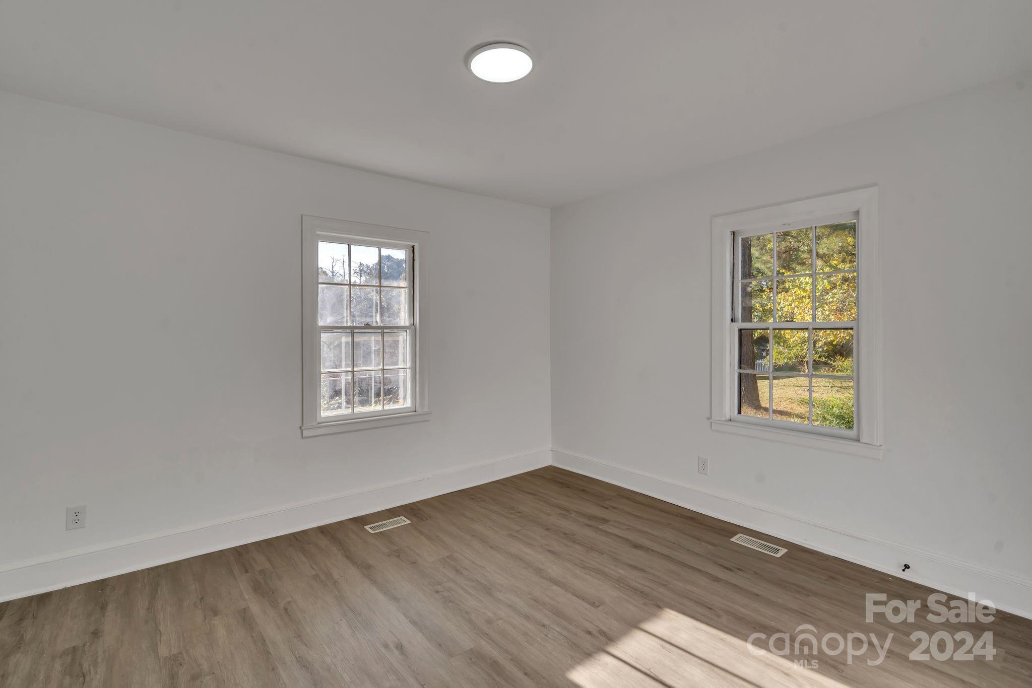 4315 Gibbon Road Property Photo 21