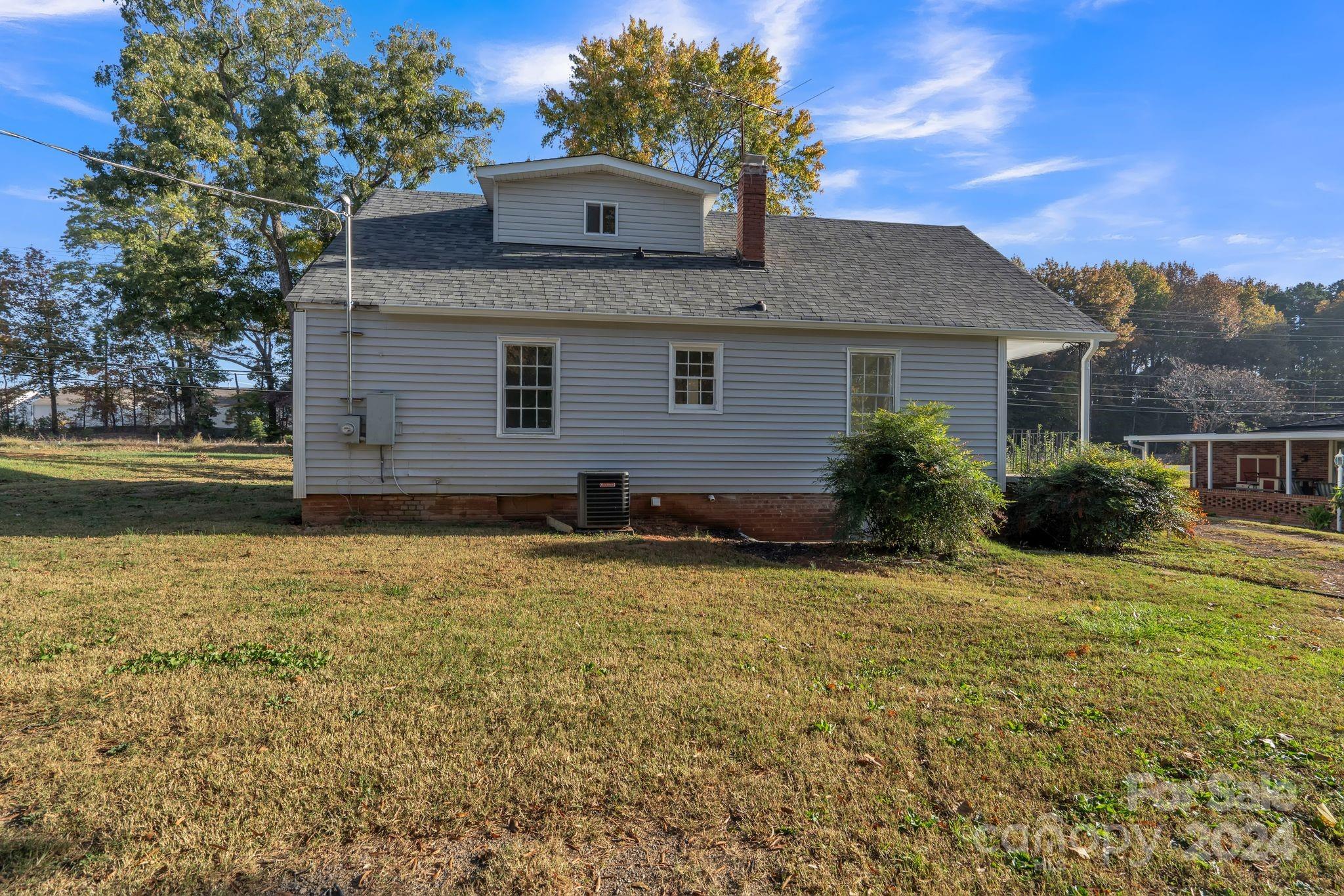 4315 Gibbon Road Property Photo 33
