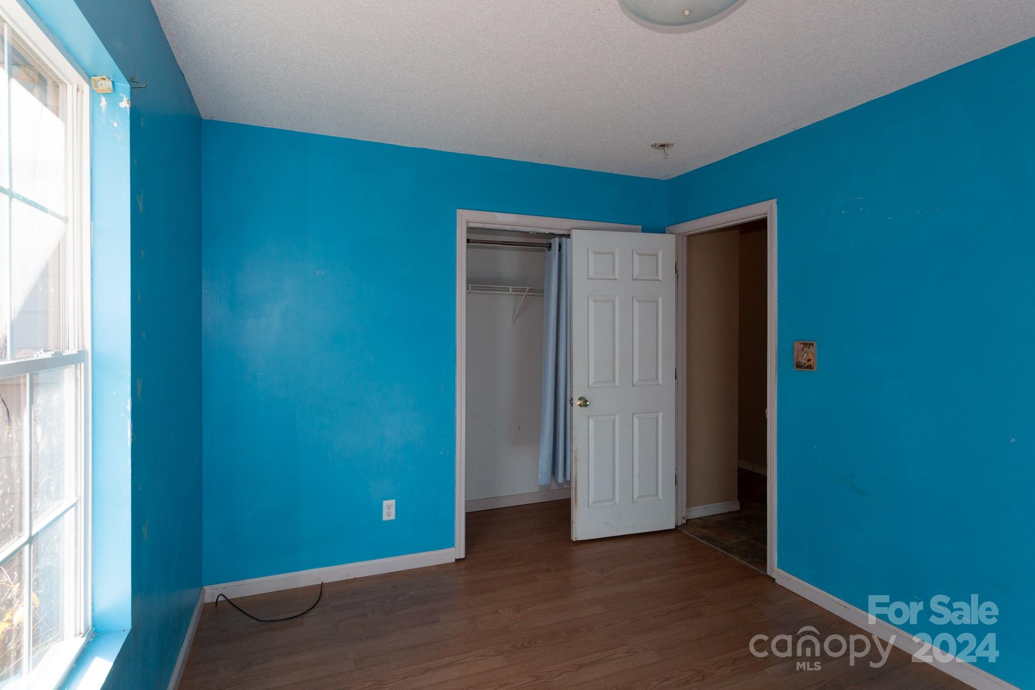4020 Old 10 Highway Property Photo 11