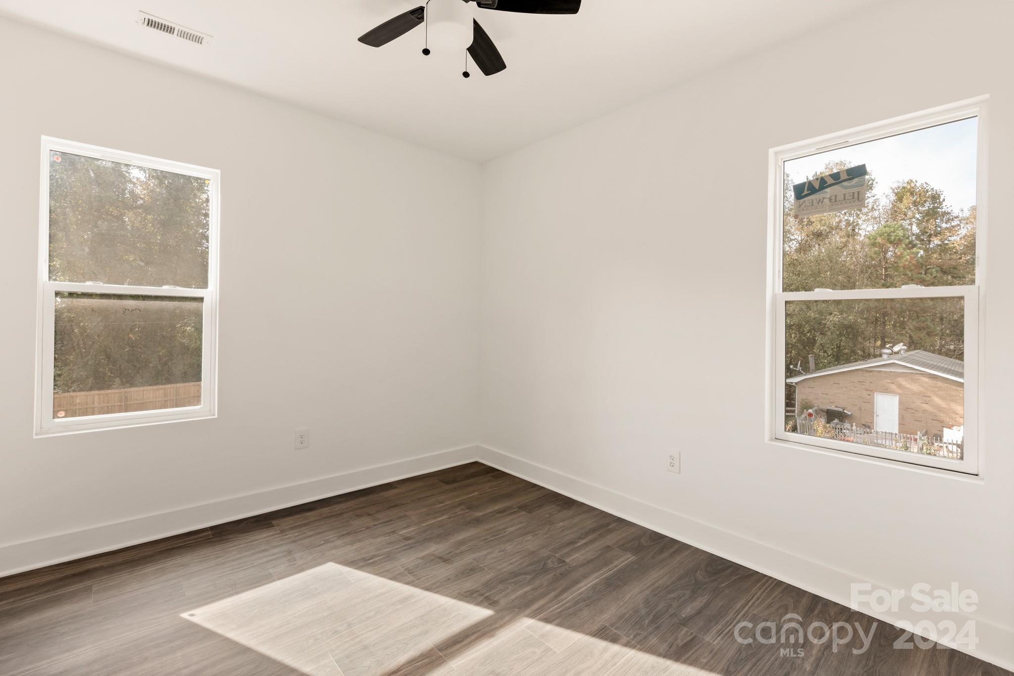 9000 Boyd Drive Property Photo 16
