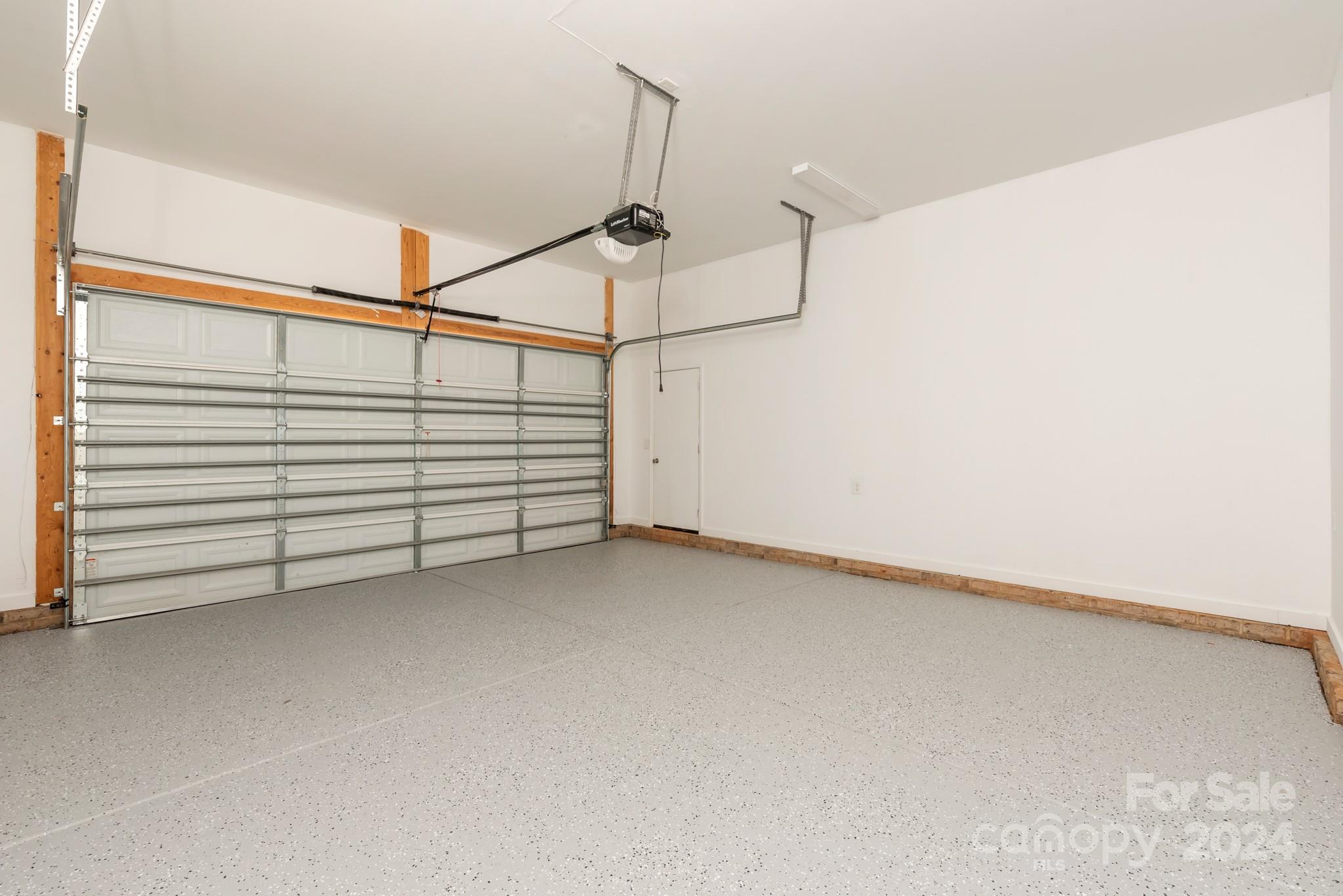 9000 Boyd Drive Property Photo 23