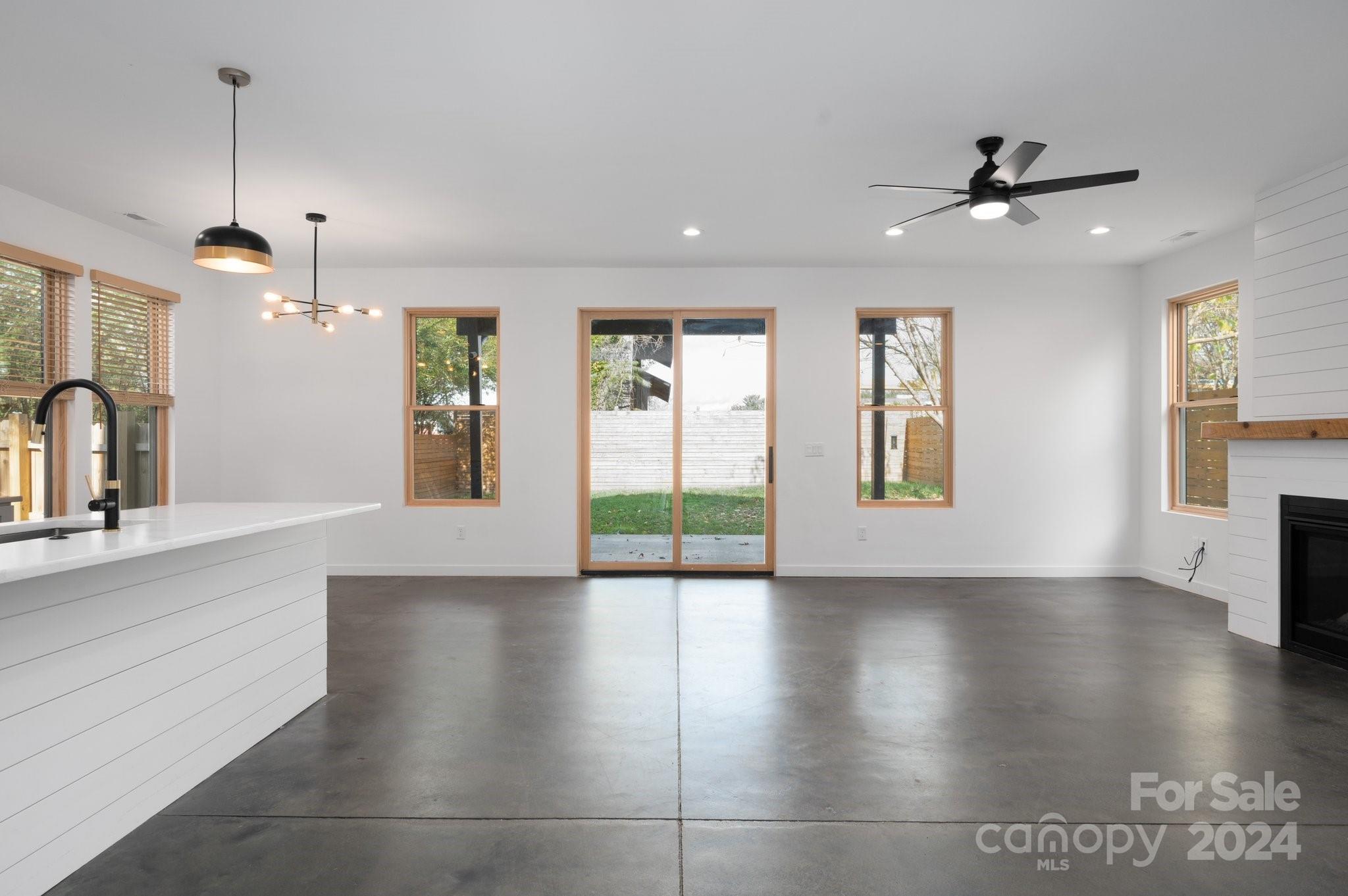 41 Pennsylvania Avenue Property Photo 6