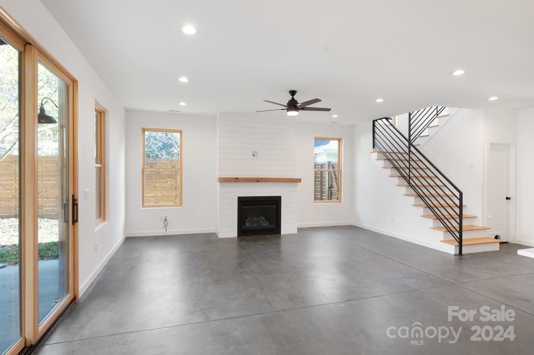 41 Pennsylvania Avenue Property Photo 8