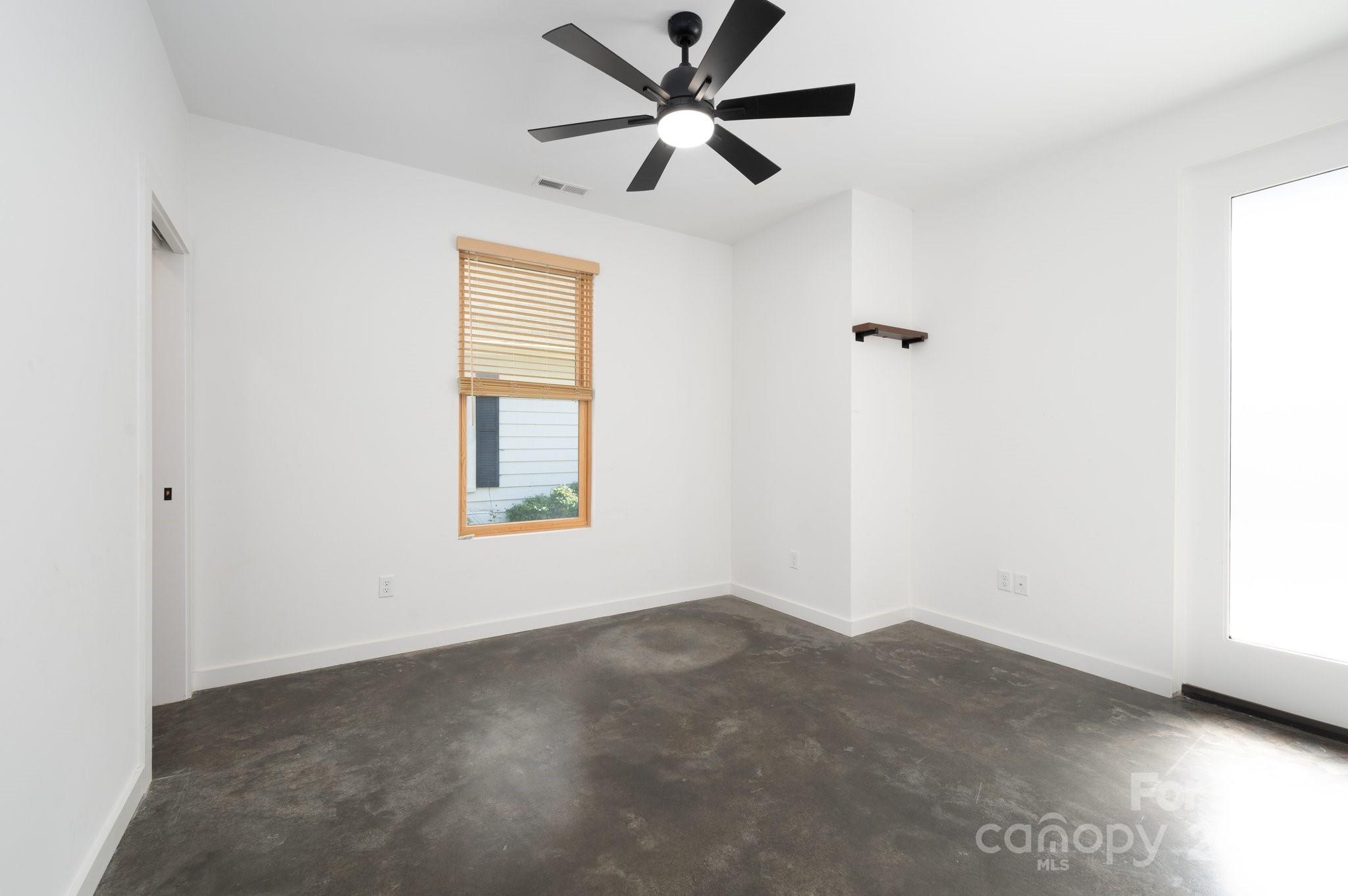 41 Pennsylvania Avenue Property Photo 13
