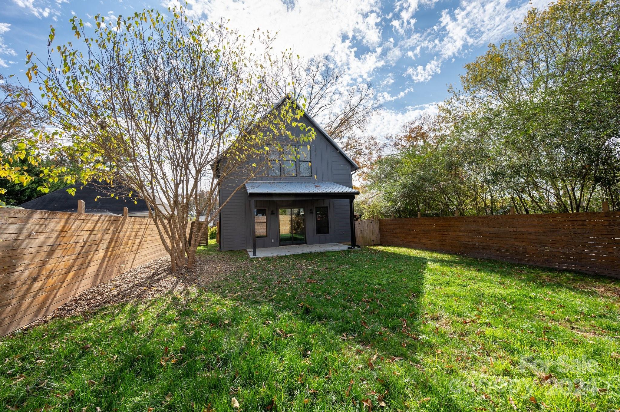 41 Pennsylvania Avenue Property Photo 29