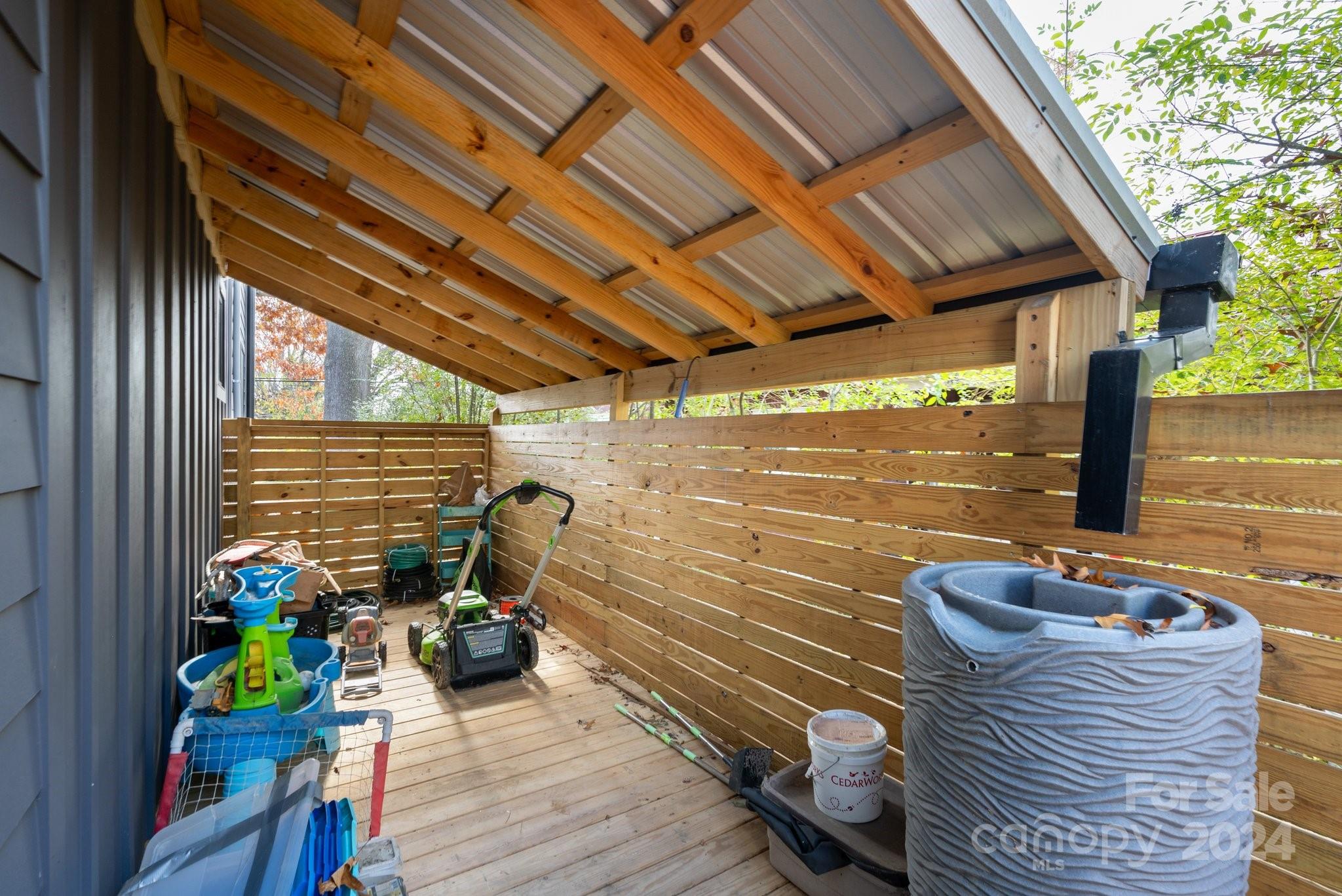 41 Pennsylvania Avenue Property Photo 30