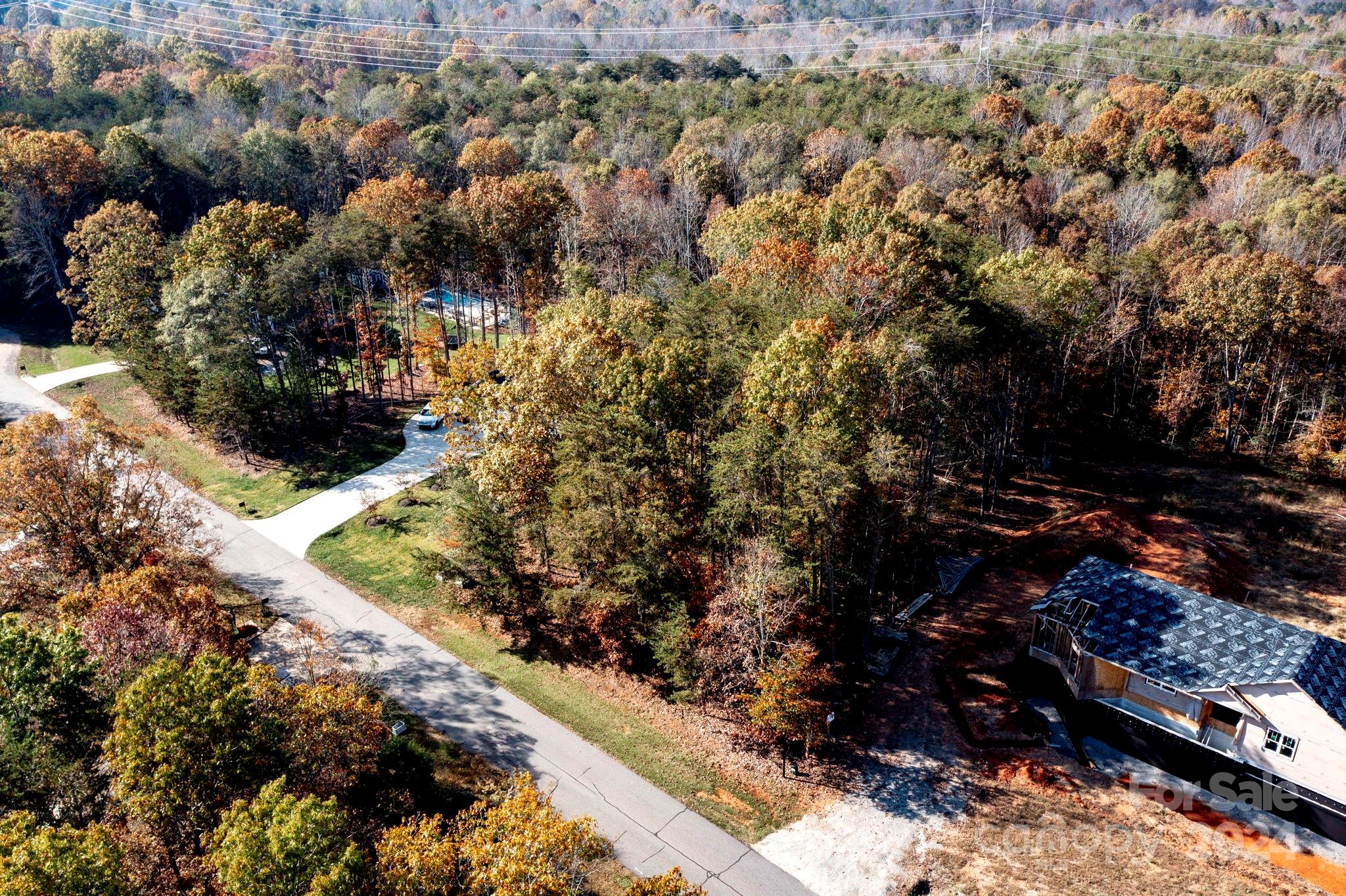 1676 Parkside Drive Property Photo 12