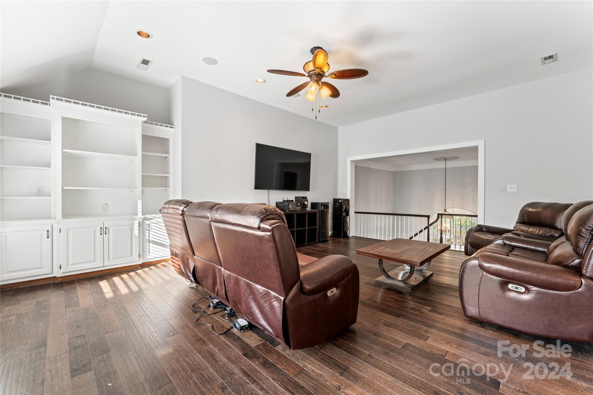 431 Walden Trail Property Photo 29