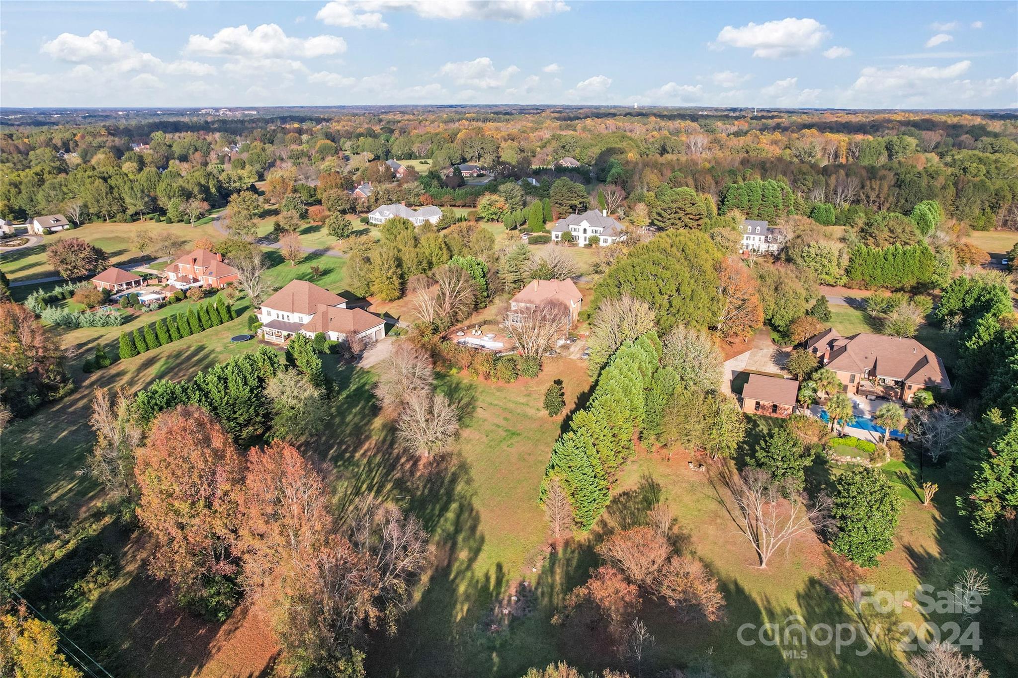 431 Walden Trail Property Photo 34