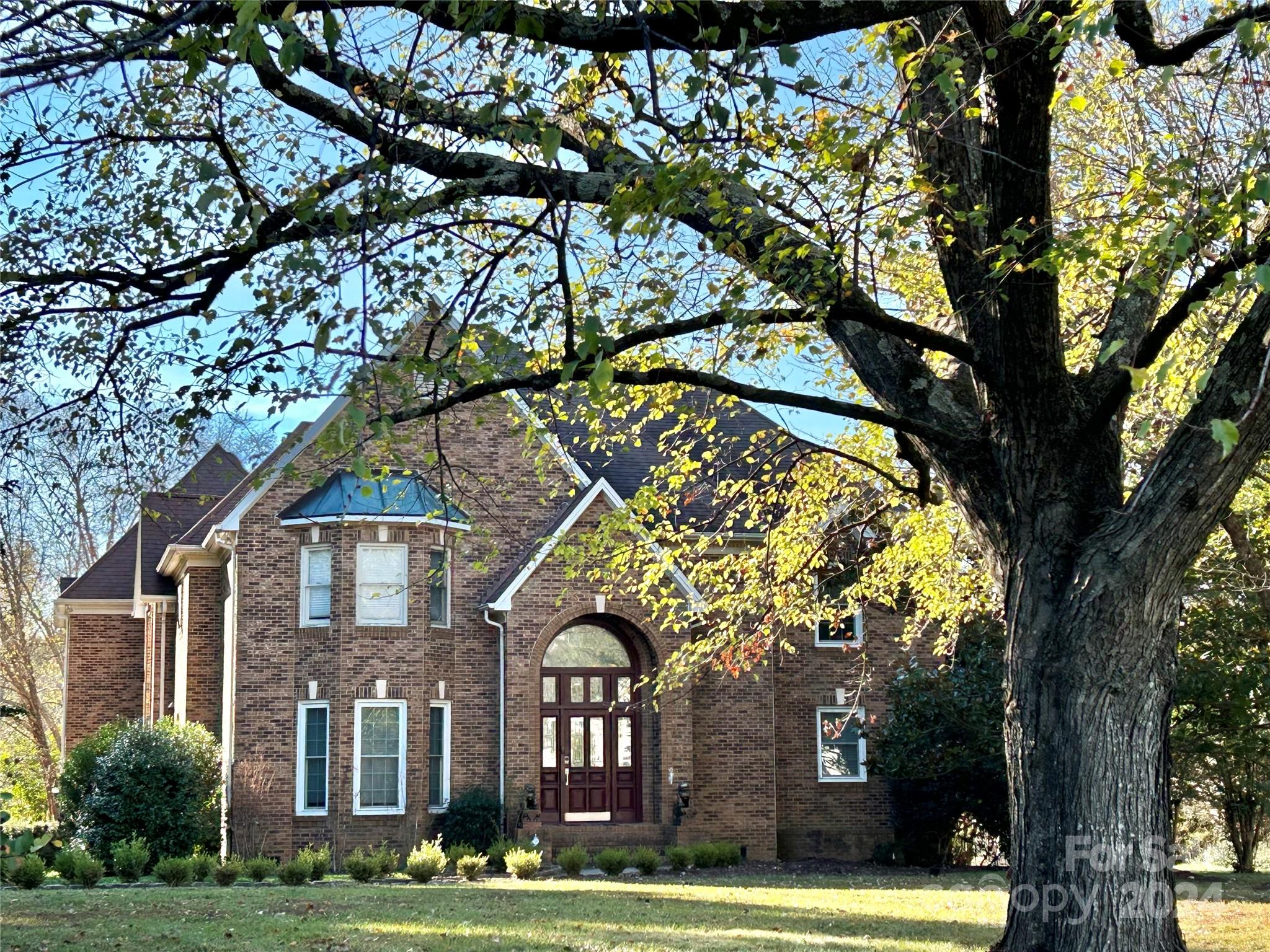 431 Walden Trail Property Photo 37