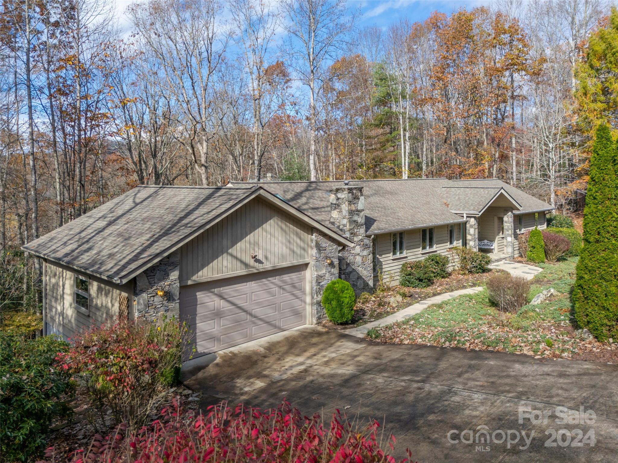 70 Old Hickory Trail Property Photo