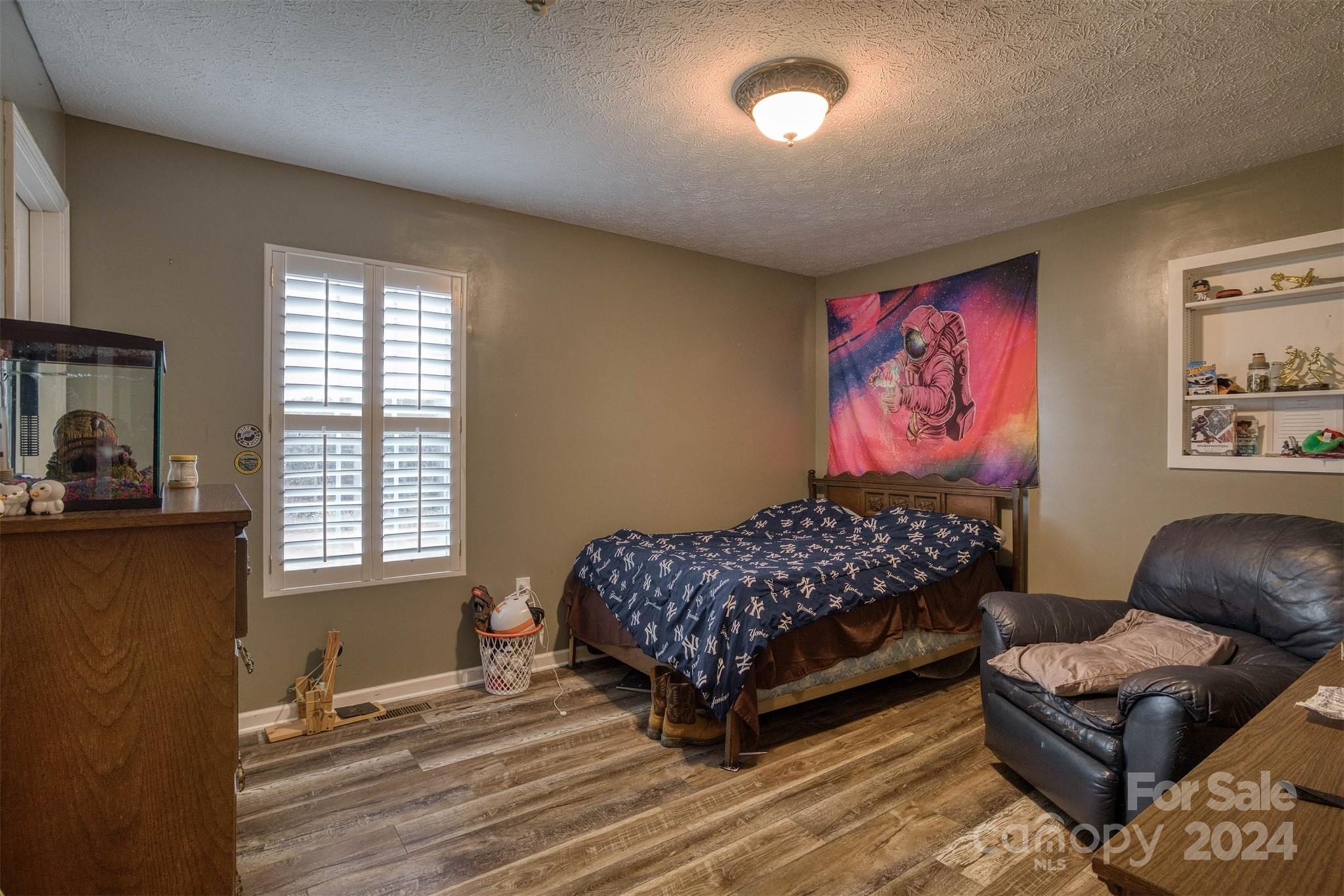 5158 Bridges Crossing Property Photo 23