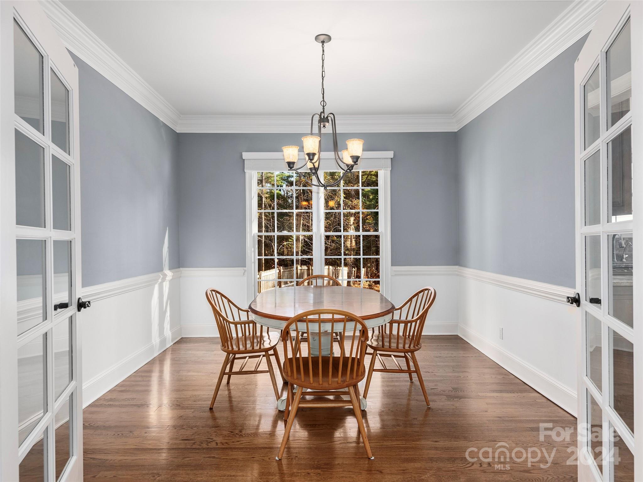 906 Woodvine Road Property Photo 7