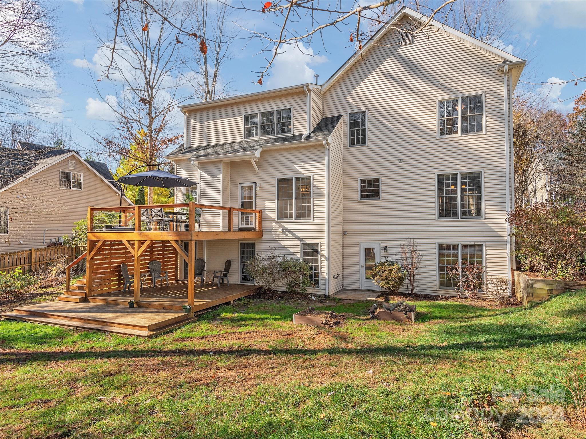 906 Woodvine Road Property Photo 39