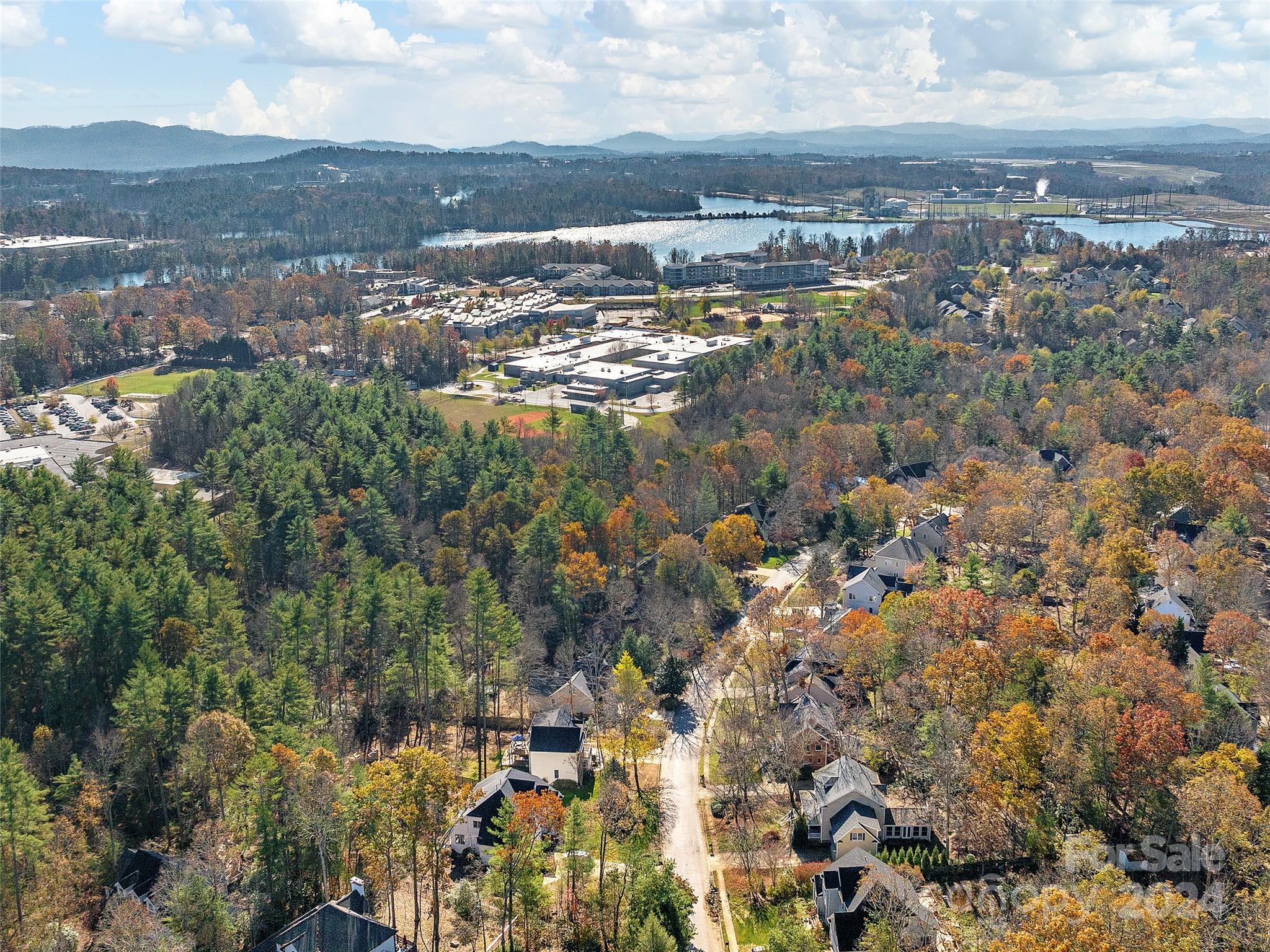 906 Woodvine Road Property Photo 43