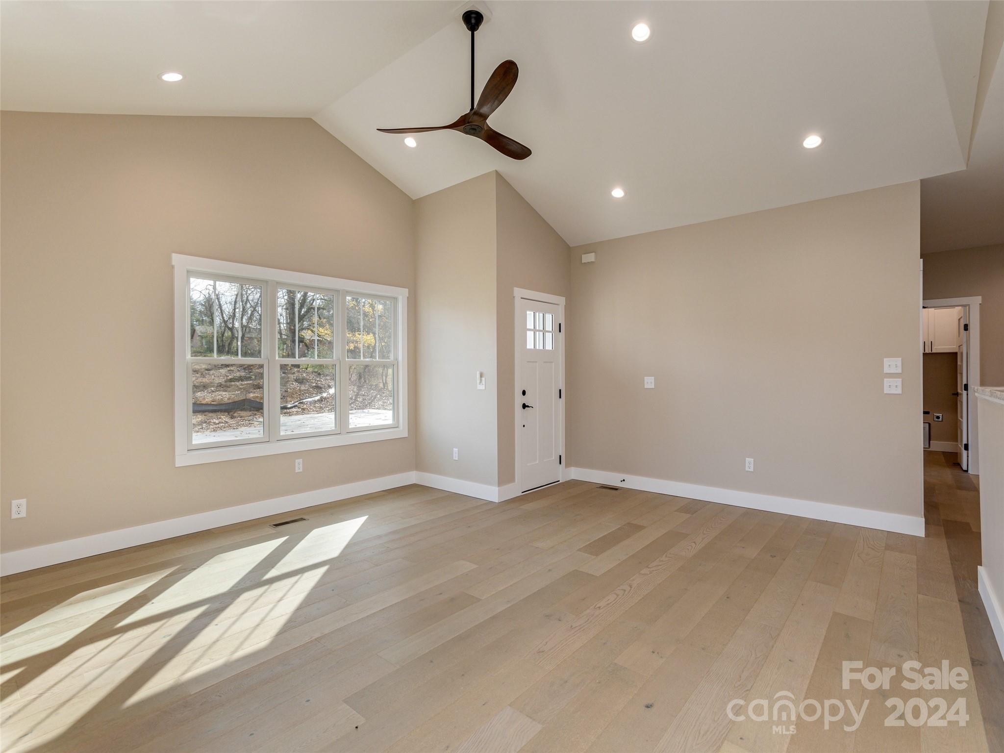 58 Olde Oak Lane Property Photo 4