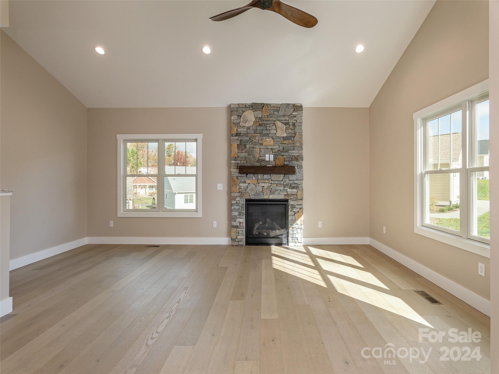 58 Olde Oak Lane Property Photo 5